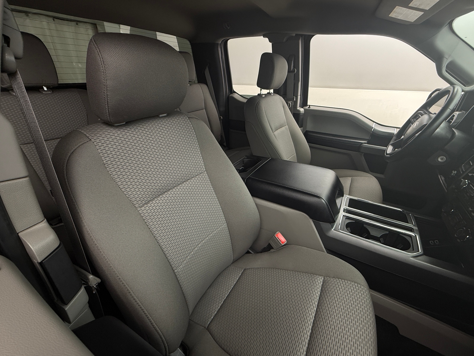 Thumbnail: 2018 Ford Econoline - 2