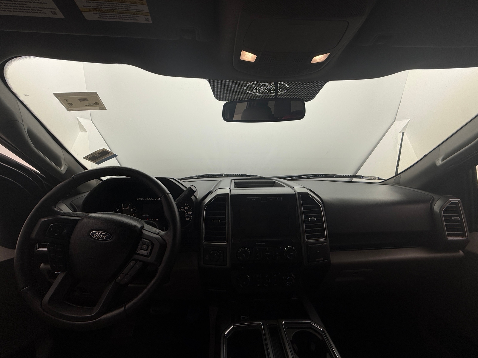 Thumbnail: 2018 Ford Econoline - 3