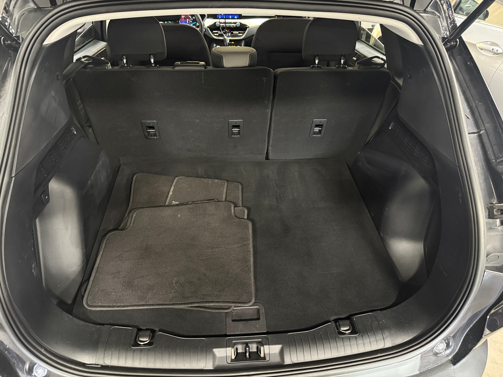 Thumbnail: 2022 Ford Escape - 7