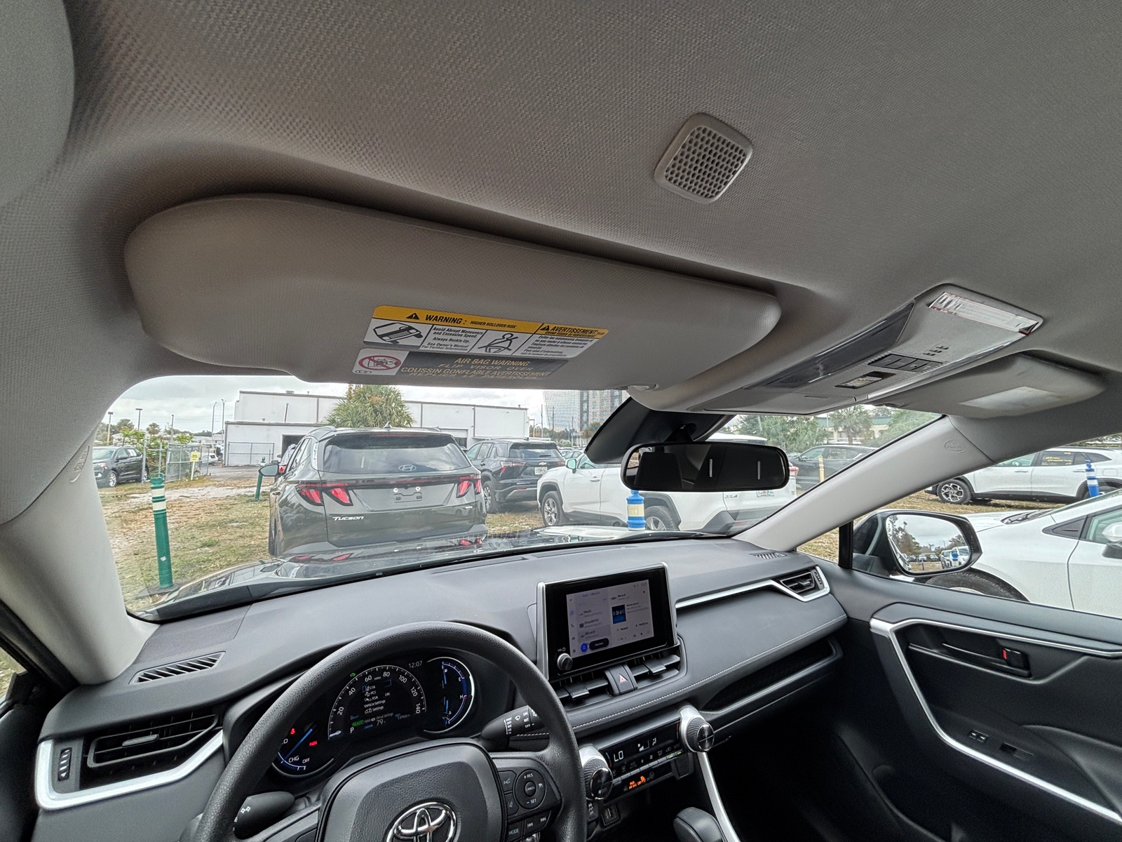 Thumbnail: 2025 Toyota RAV4 - 3