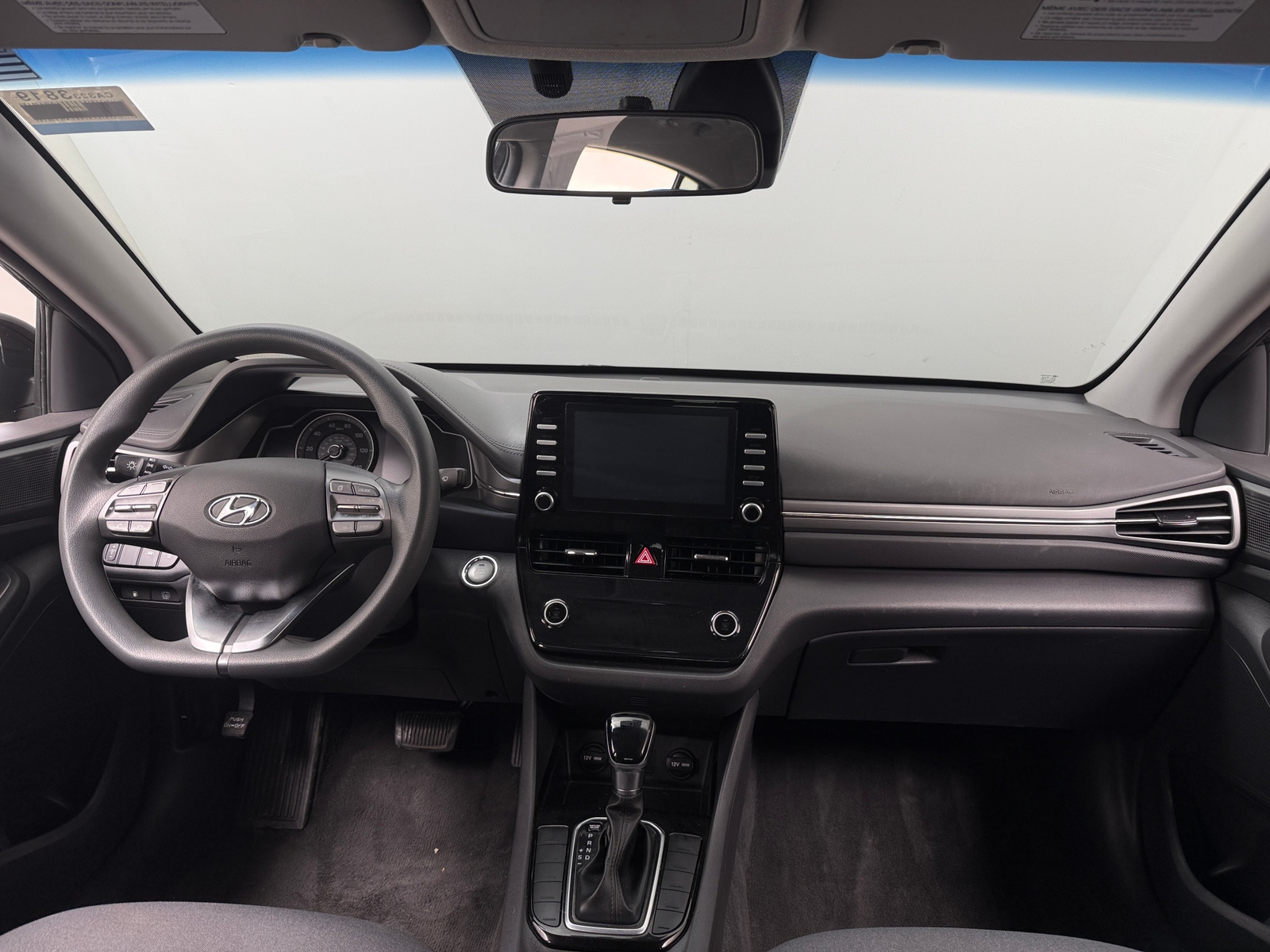 Thumbnail: 2020 Hyundai Ioniq - 3