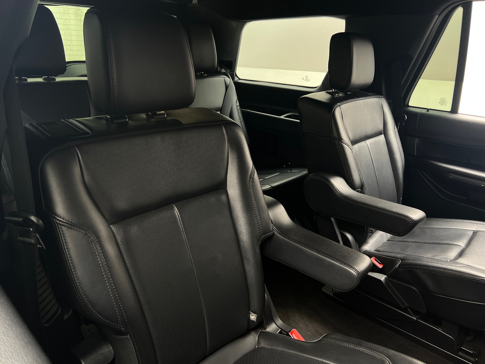 Thumbnail: 2021 Ford Expedition - 6