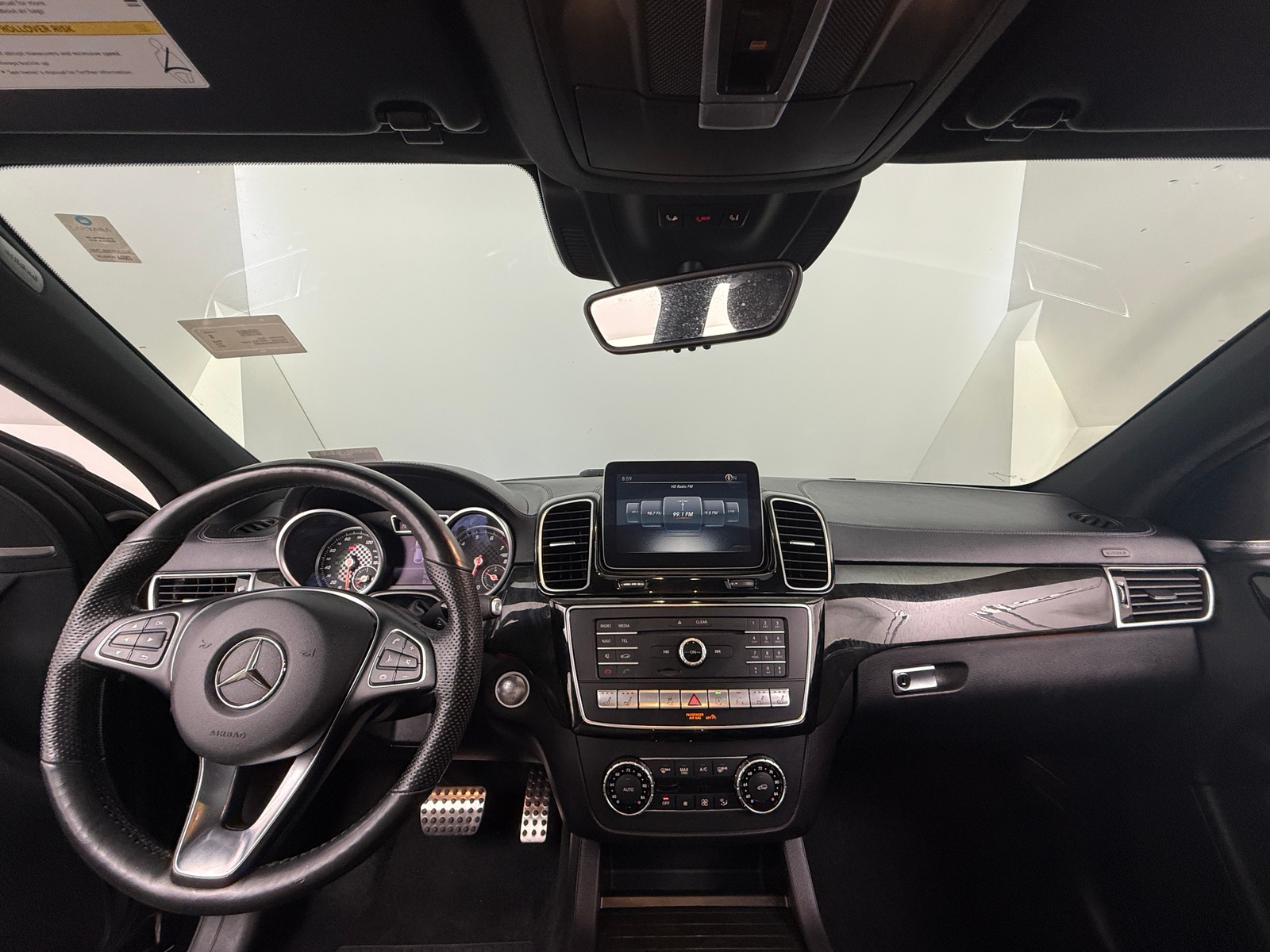 Thumbnail: 2017 Mercedes-Benz GLE - 2