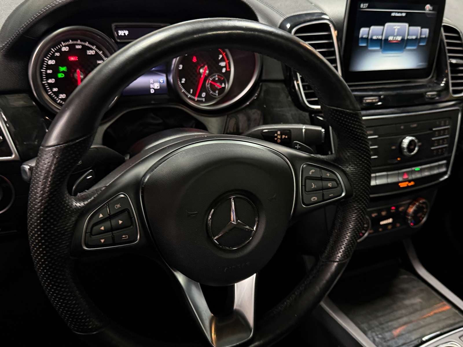 Thumbnail: 2017 Mercedes-Benz GLE - 4