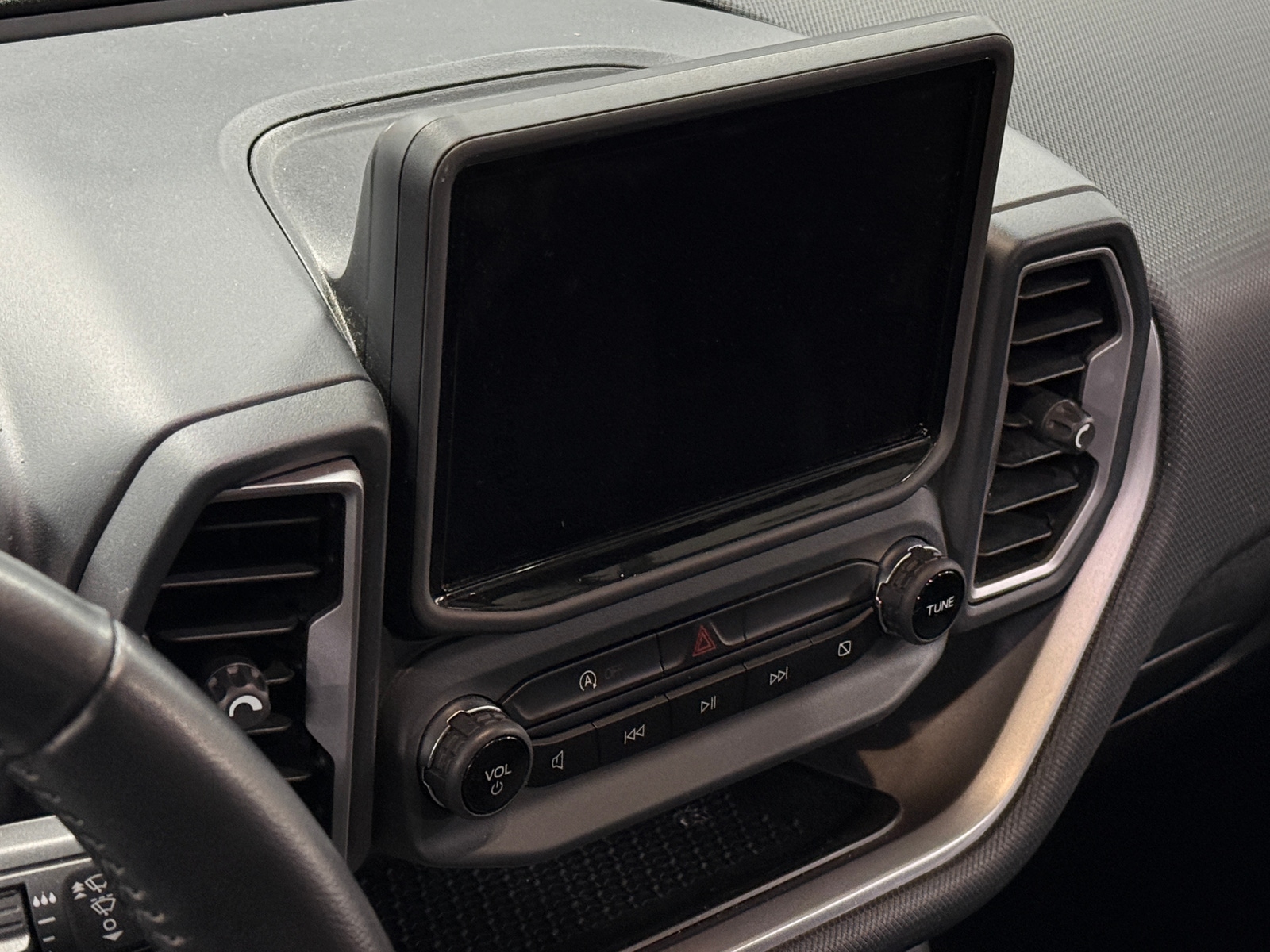 Thumbnail: 2021 Ford Bronco Sport - 4