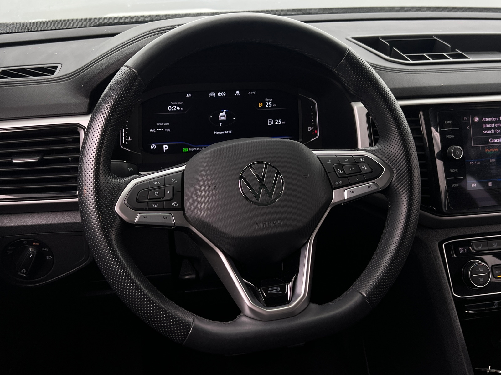 Thumbnail: 2023 Volkswagen Atlas - 4