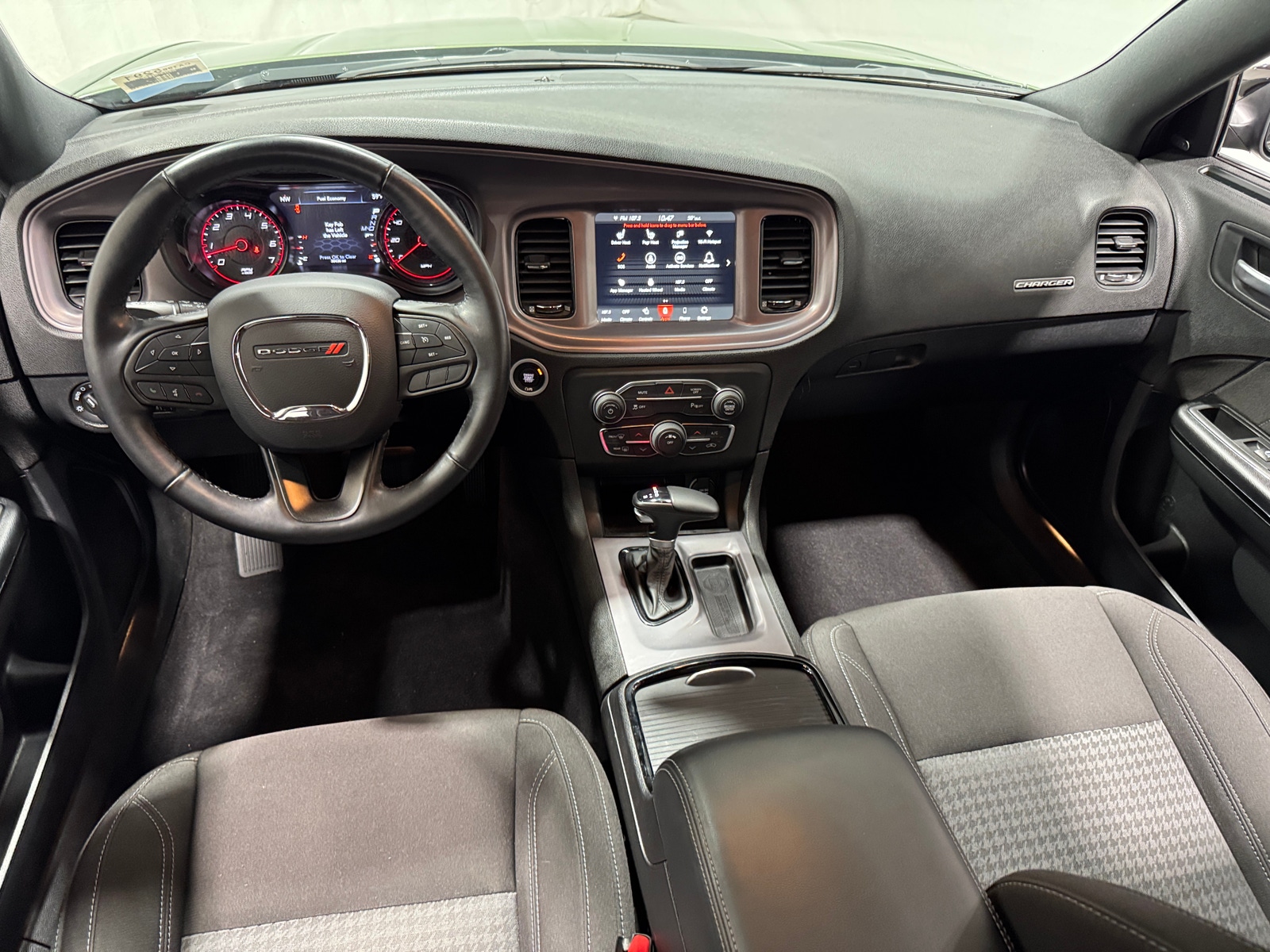 Thumbnail: 2023 Dodge Charger - 3