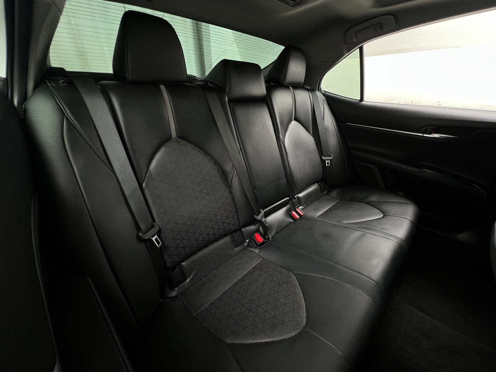 Thumbnail: 2019 Toyota Camry - 5