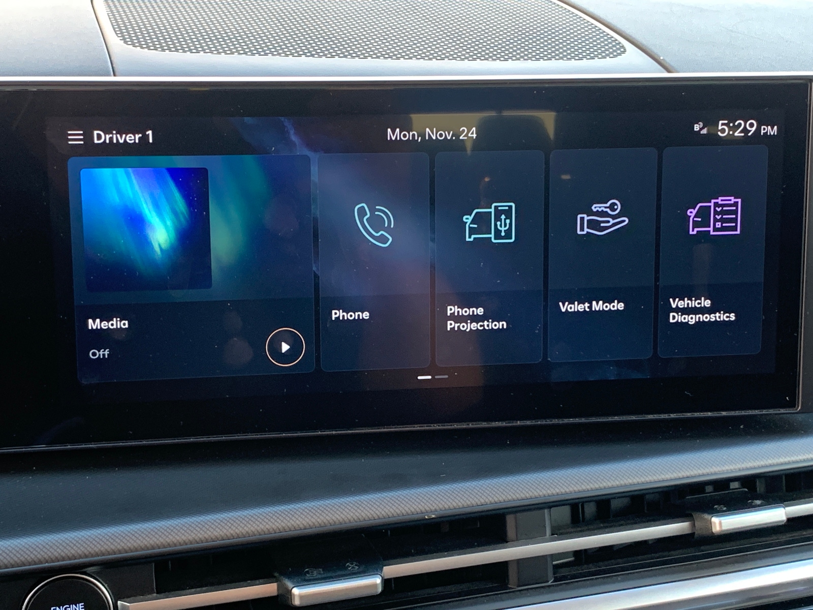 Thumbnail: 2025 Hyundai Santa Fe - 4