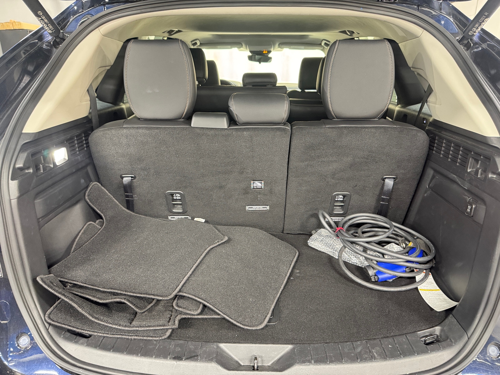 Thumbnail: 2024 Mazda CX-90 - 6