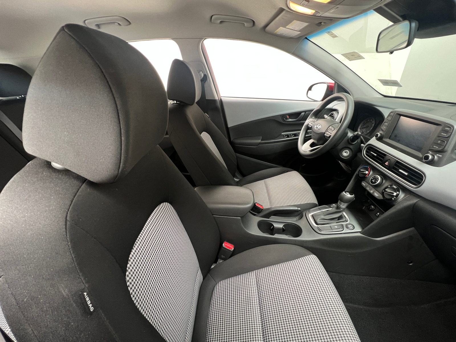 Thumbnail: 2021 Hyundai Kona - 2