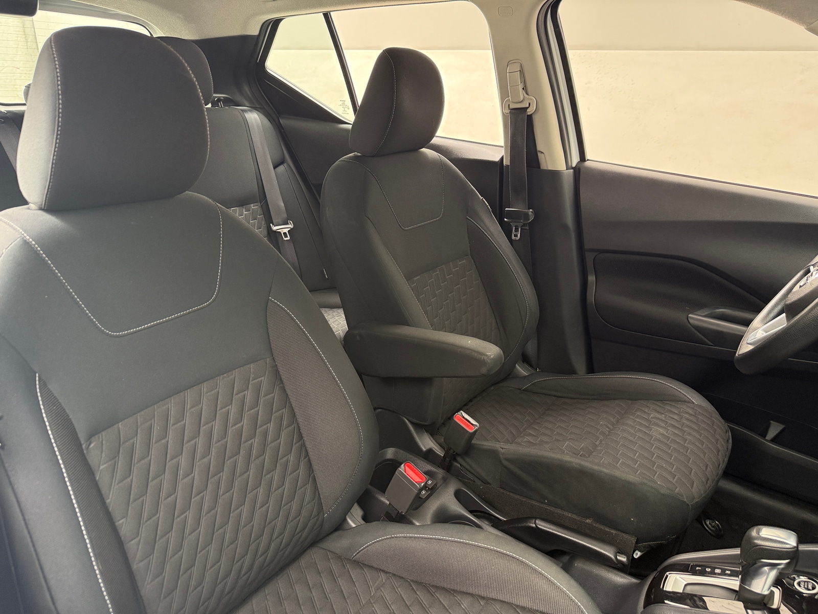 Thumbnail: 2021 Nissan Kicks - 2