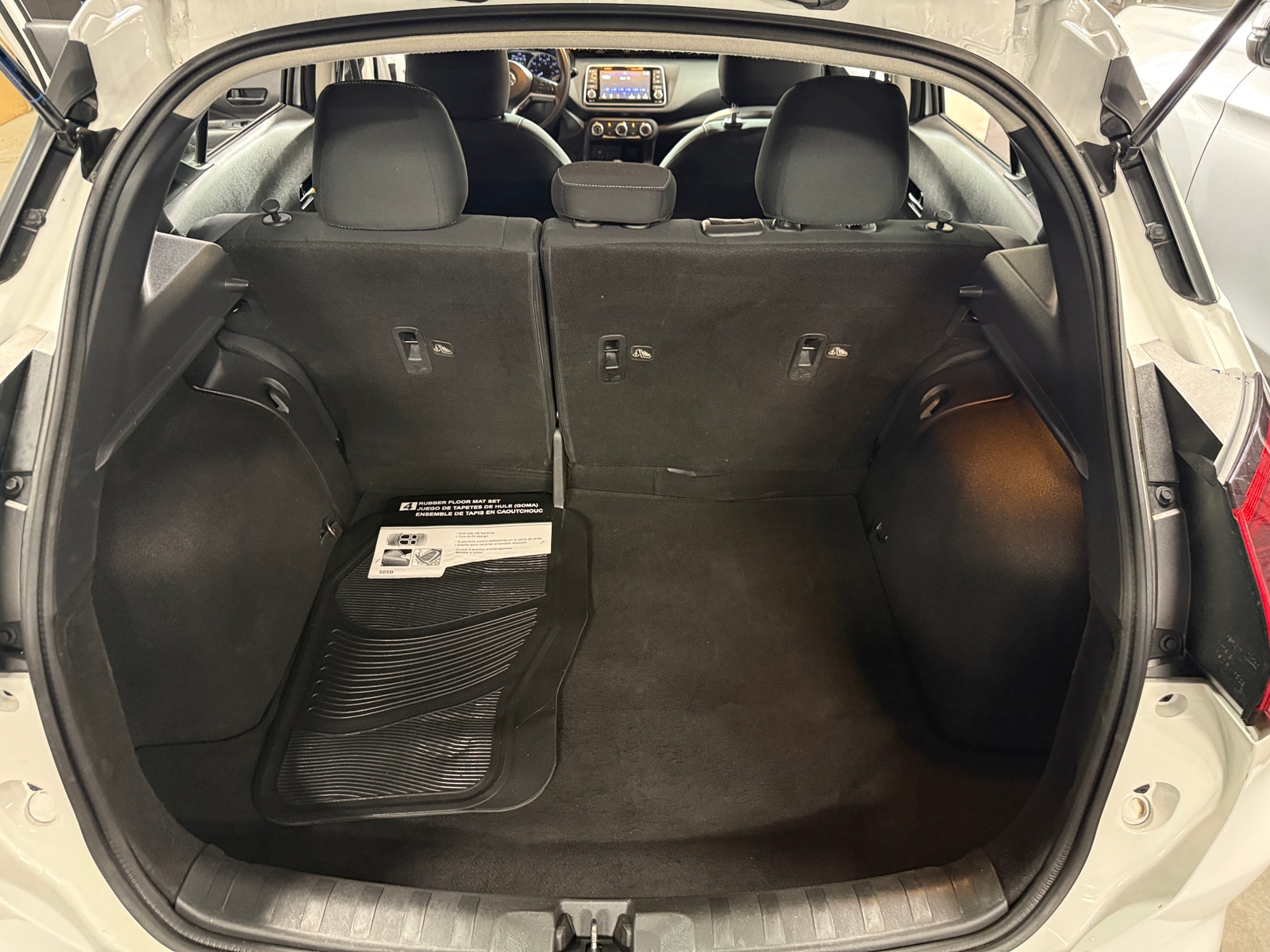 Thumbnail: 2021 Nissan Kicks - 7