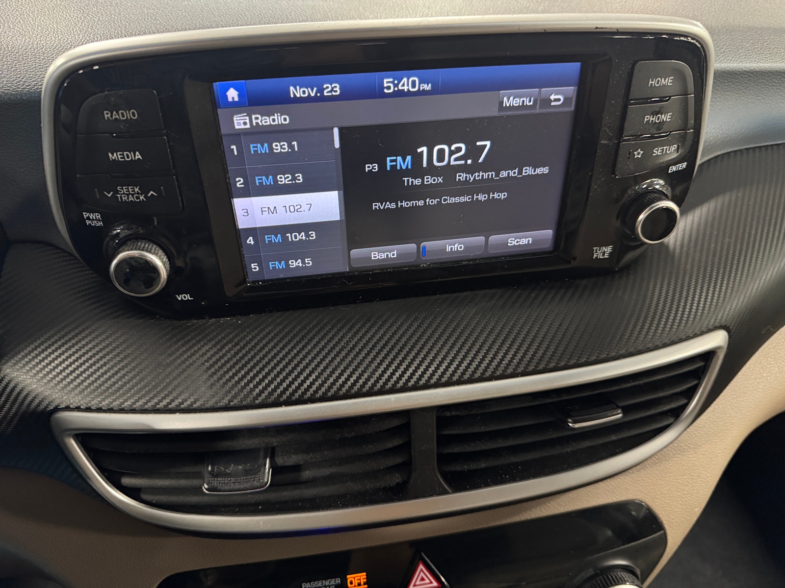 Thumbnail: 2019 Hyundai Tucson - 4