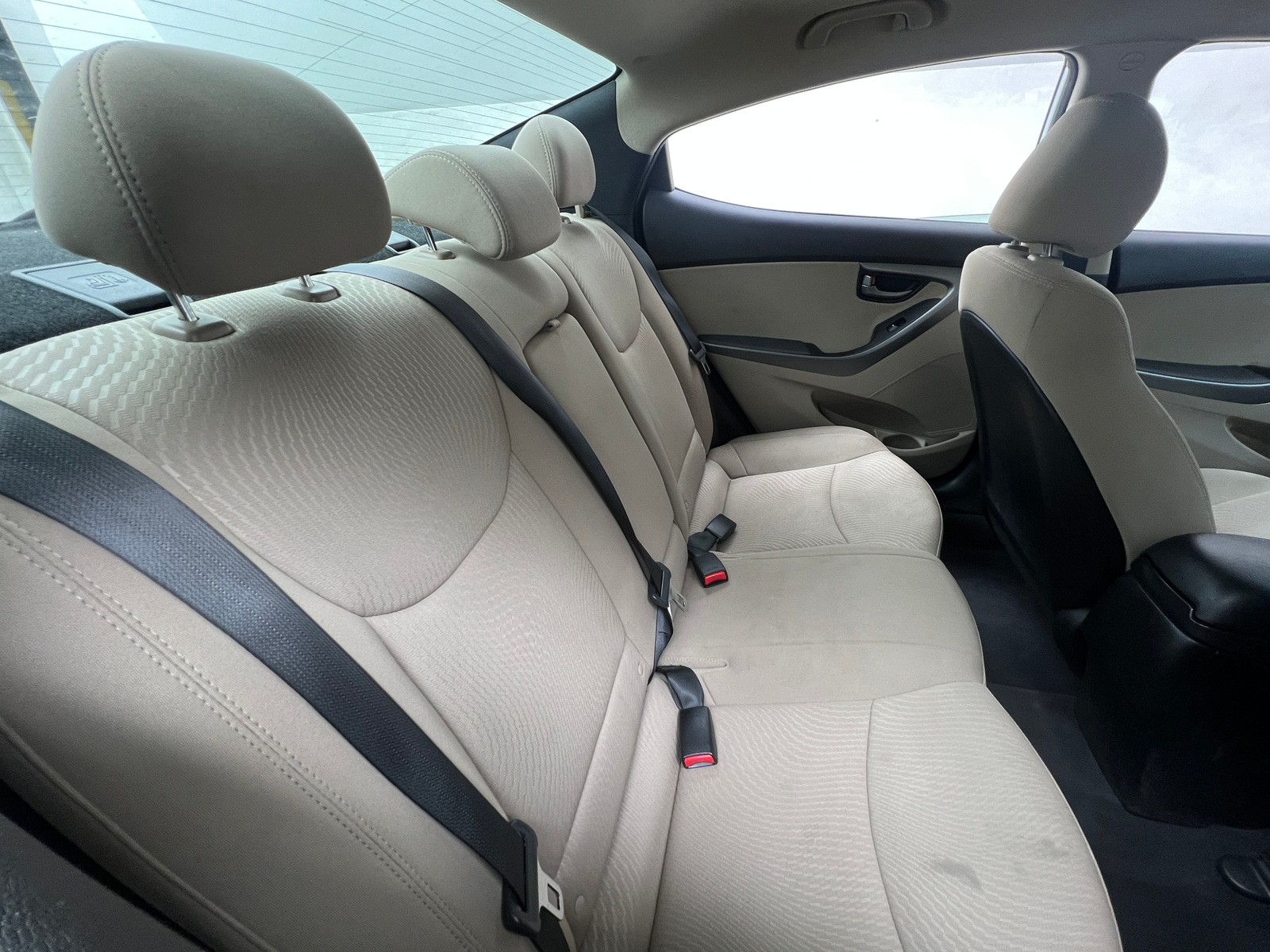 Thumbnail: 2015 Hyundai Elantra - 6