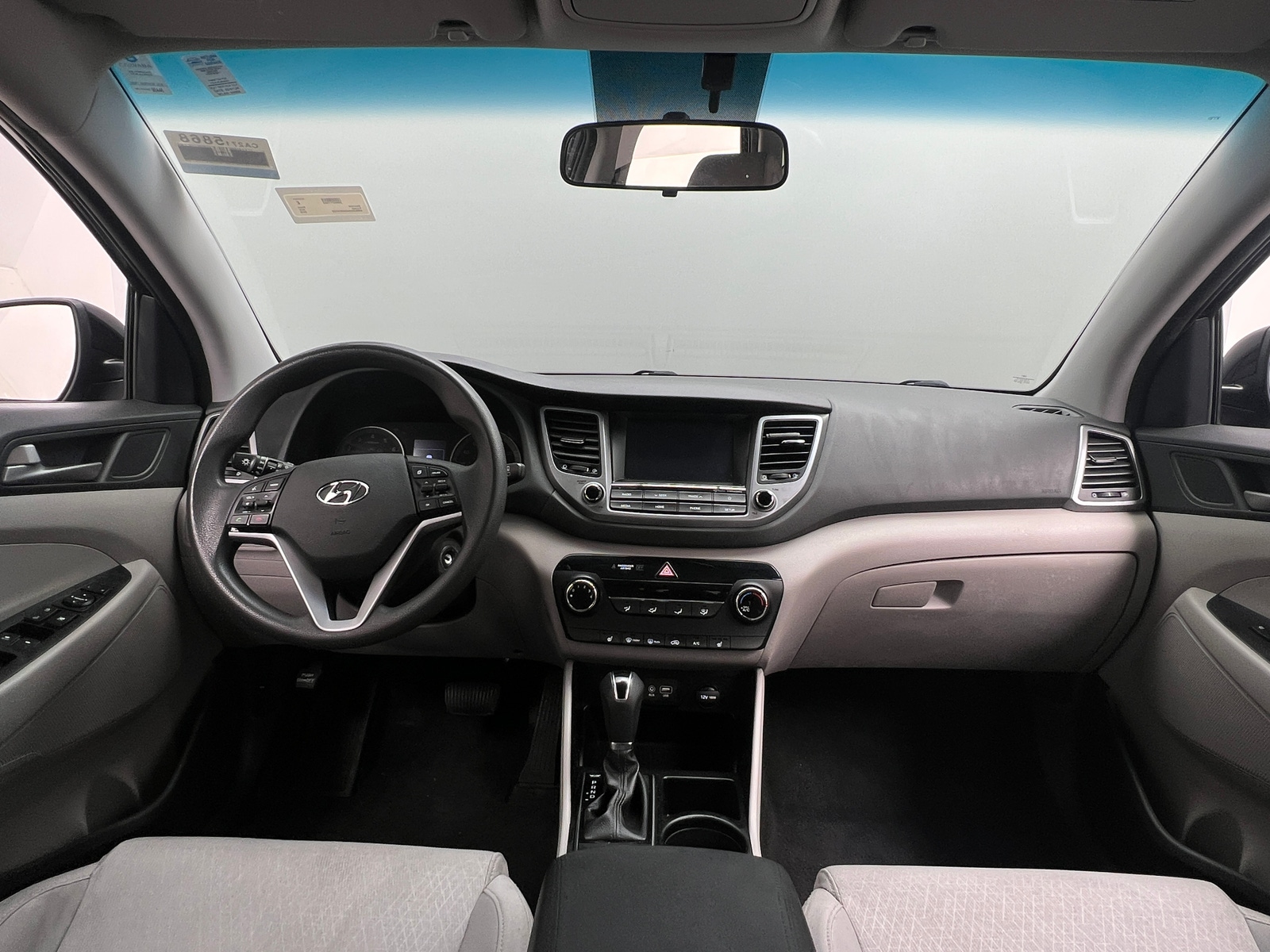 Thumbnail: 2018 Hyundai Tucson - 3