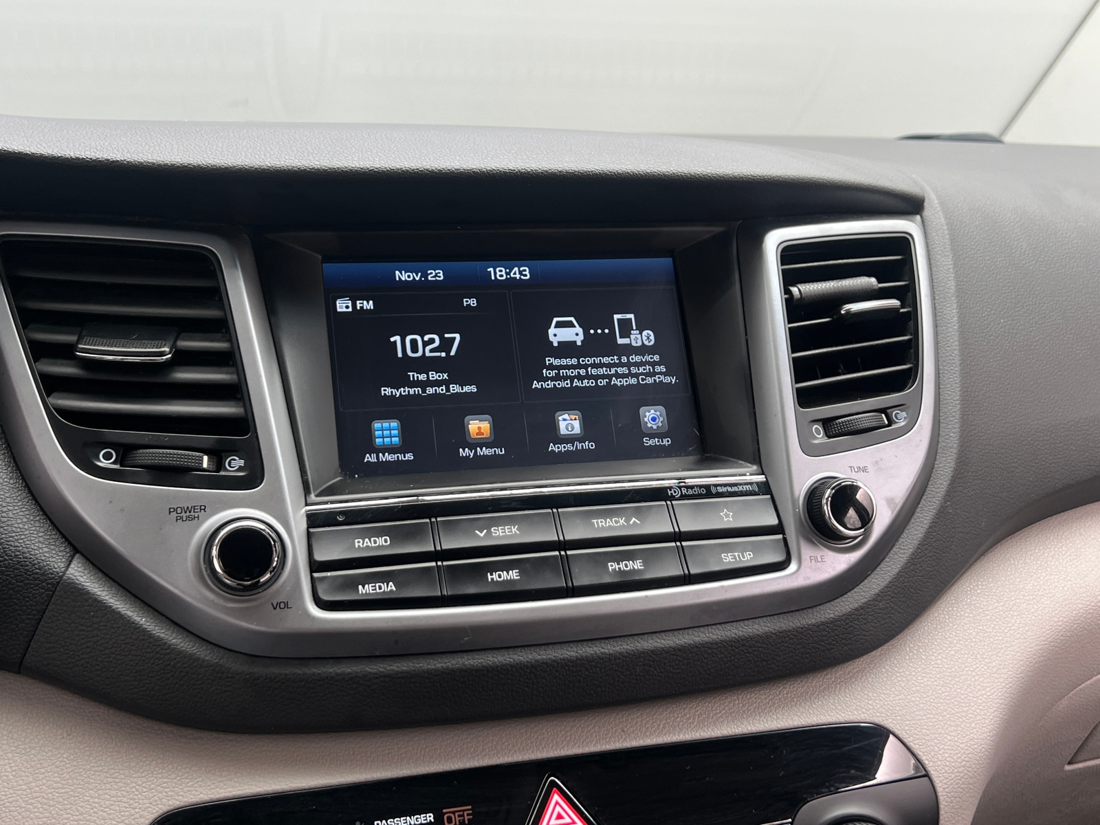 Thumbnail: 2018 Hyundai Tucson - 4