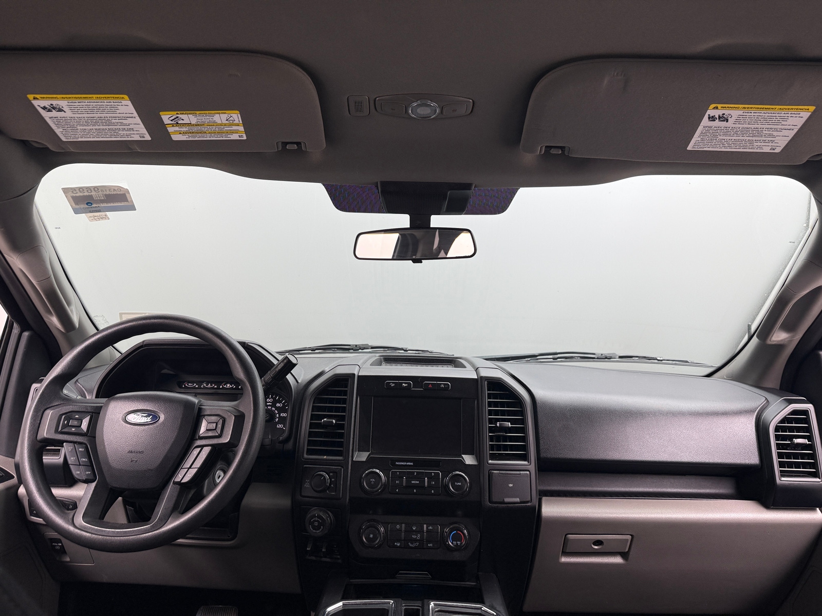 Thumbnail: 2019 Ford Econoline - 3