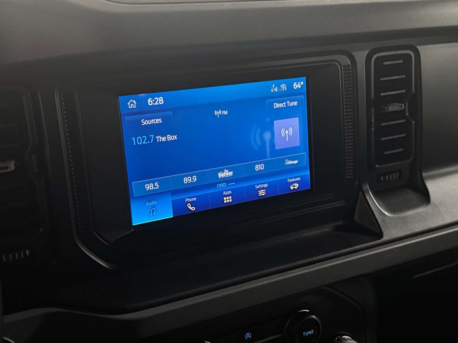 Thumbnail: 2023 Ford Bronco - 4