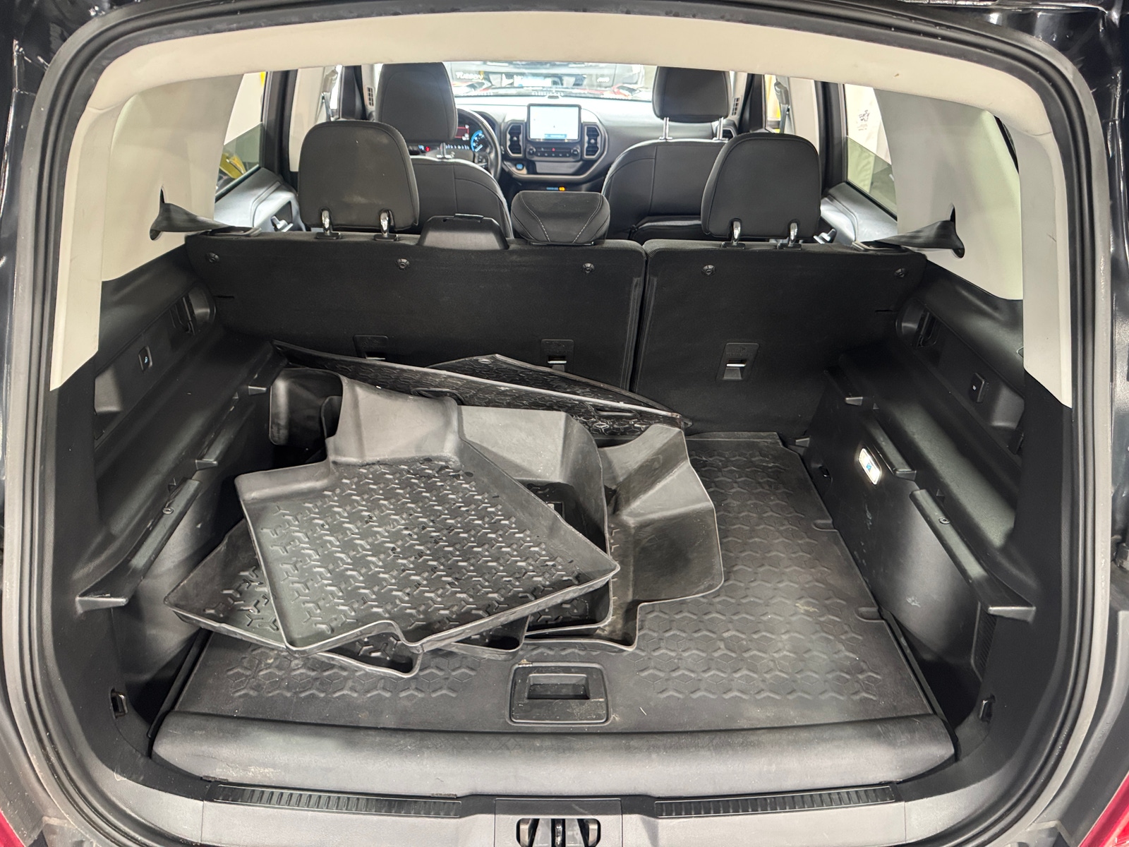 Thumbnail: 2021 Ford Bronco Sport - 7