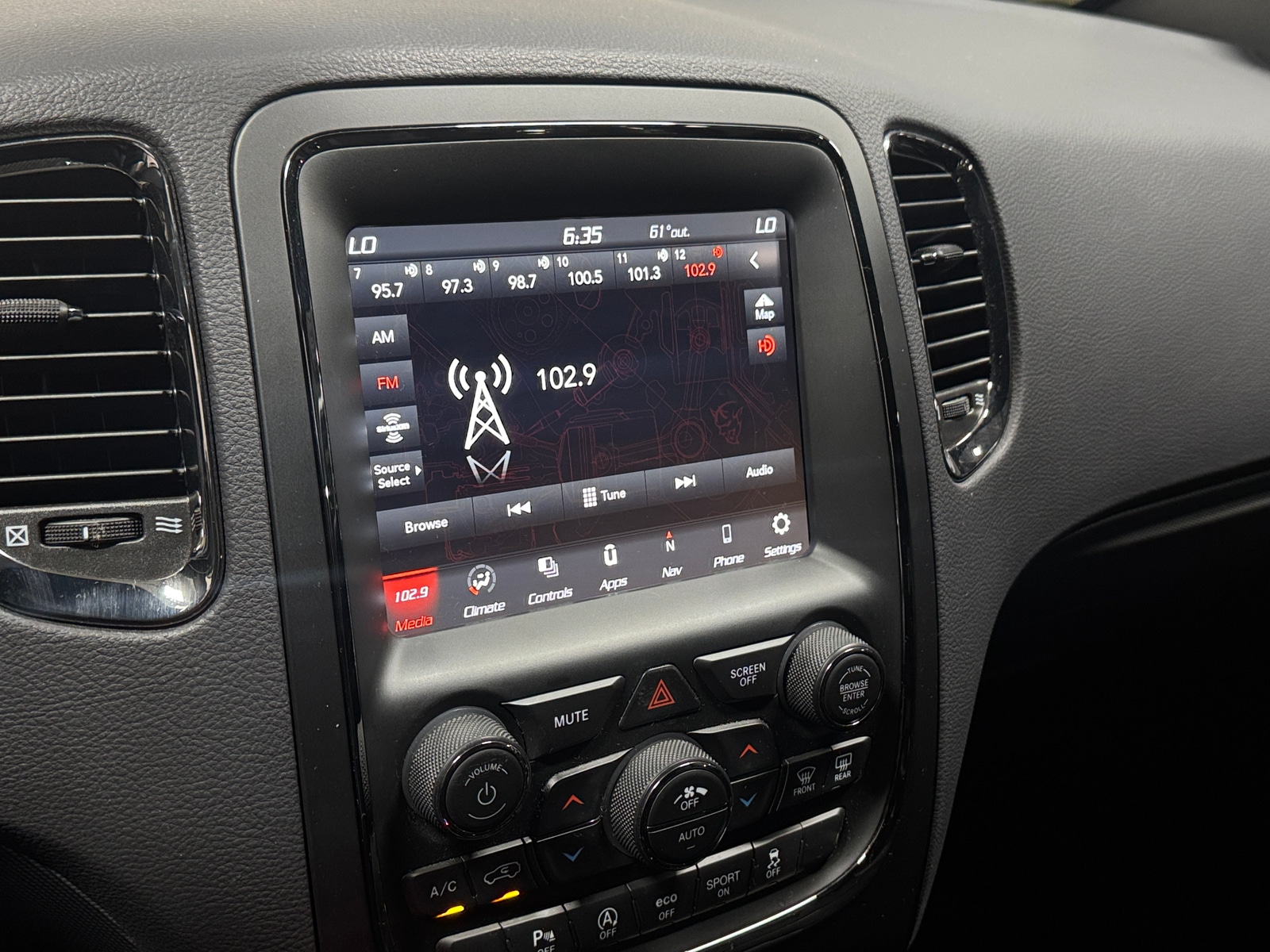 Thumbnail: 2020 Dodge Durango - 3