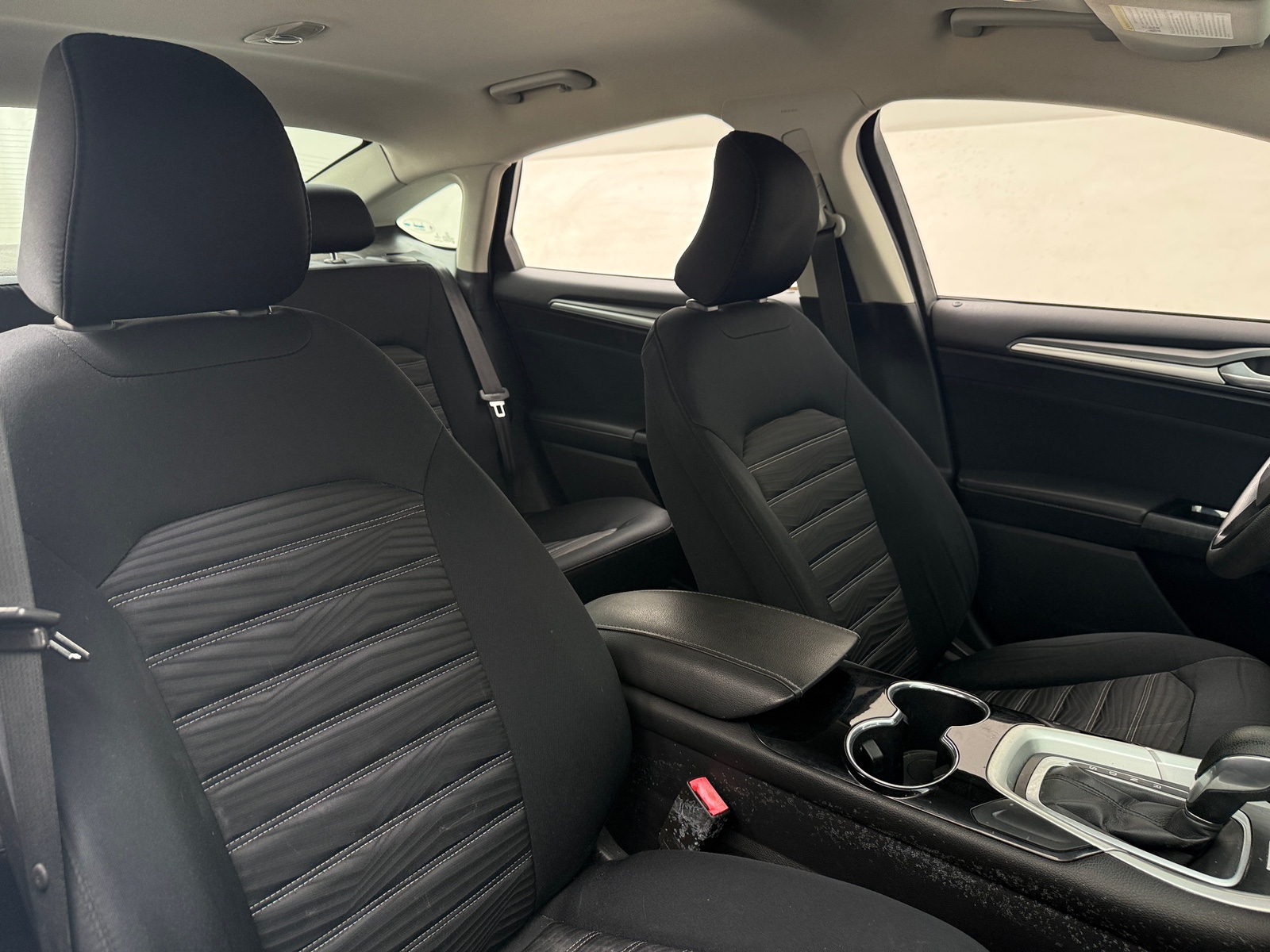 Thumbnail: 2016 Ford Fusion - 2