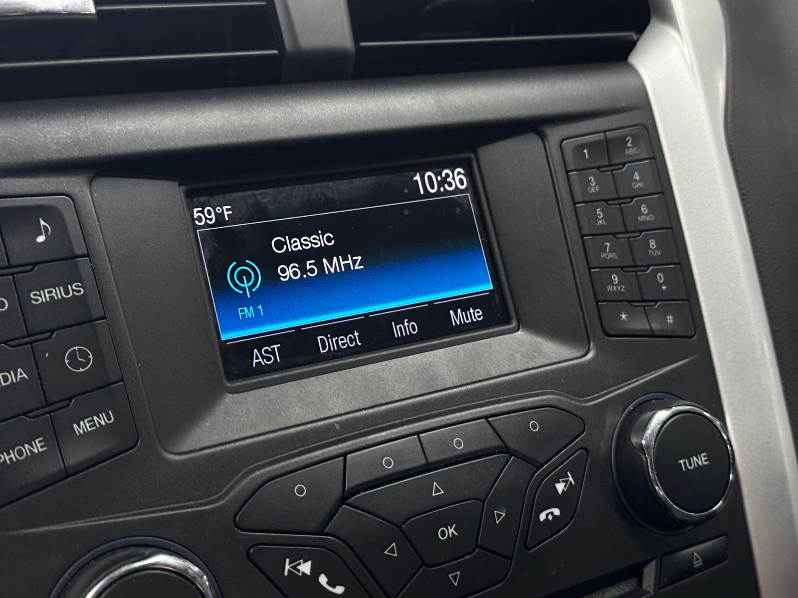 Thumbnail: 2016 Ford Fusion - 4