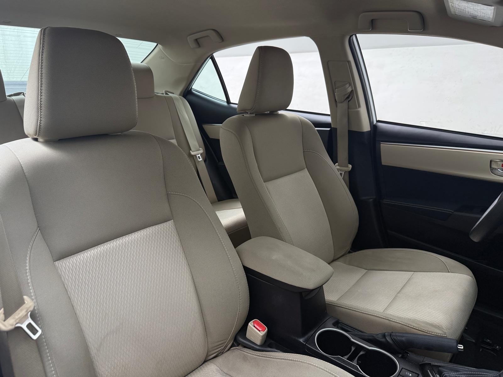 Thumbnail: 2014 Toyota Corolla - 2