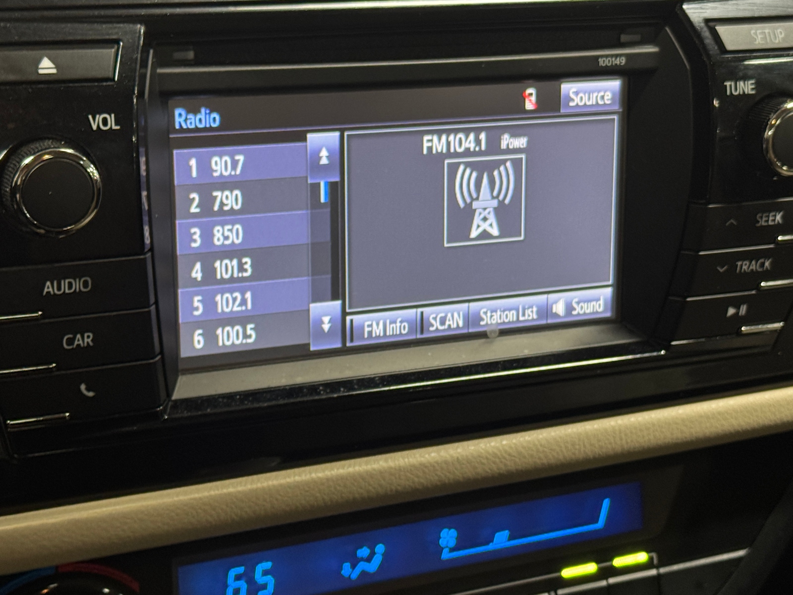 Thumbnail: 2014 Toyota Corolla - 4