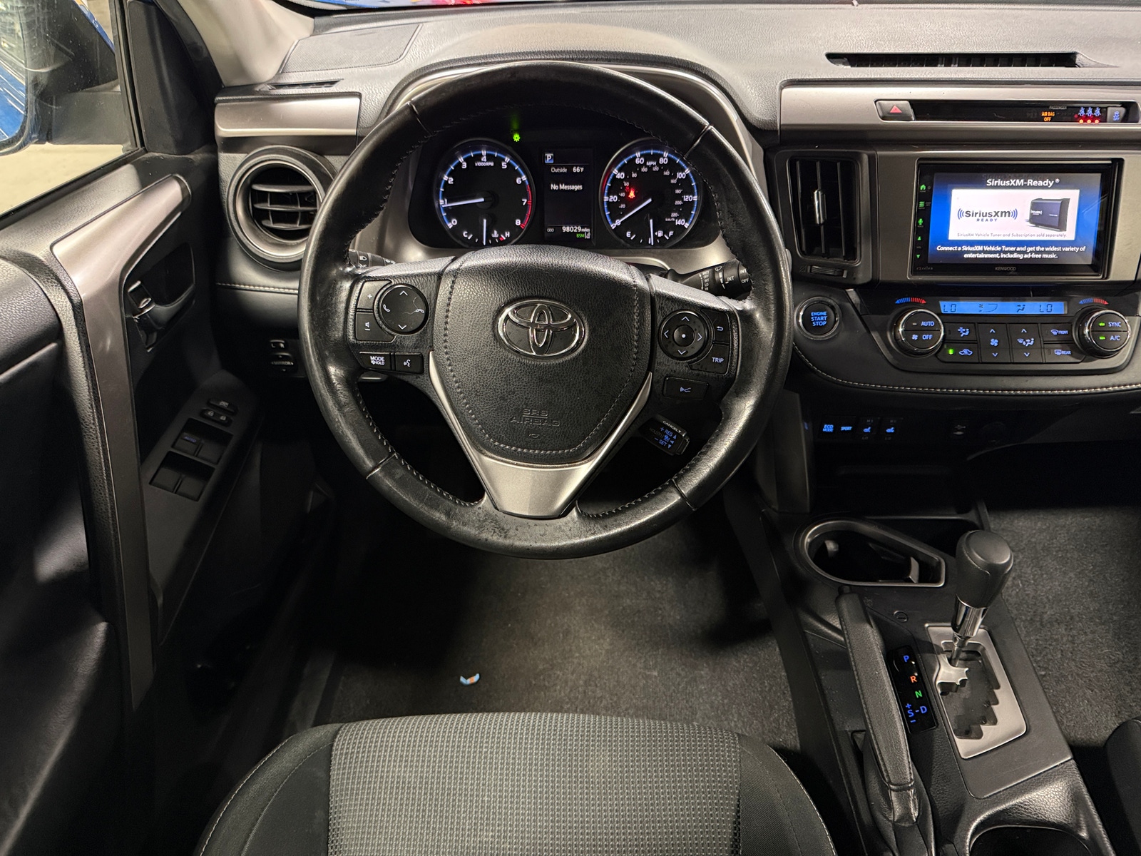 Thumbnail: 2018 Toyota RAV4 - 5