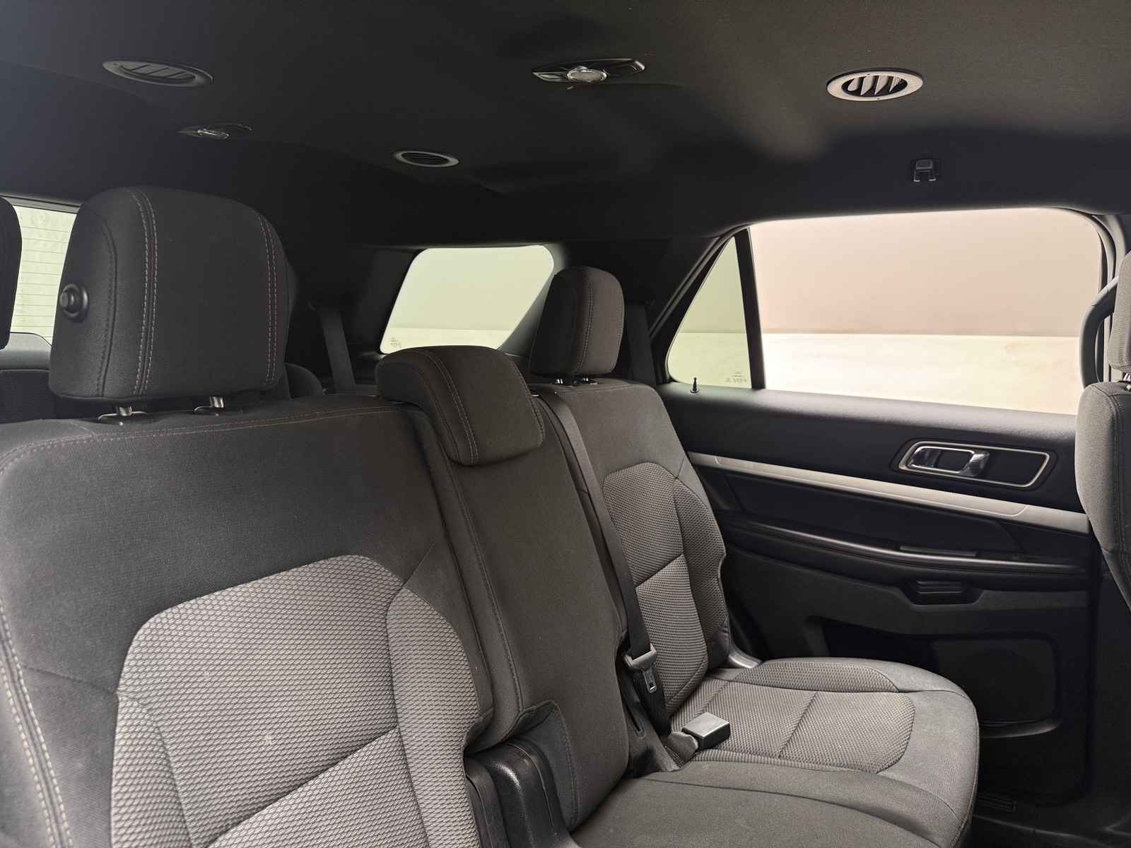 Thumbnail: 2017 Ford Explorer - 6