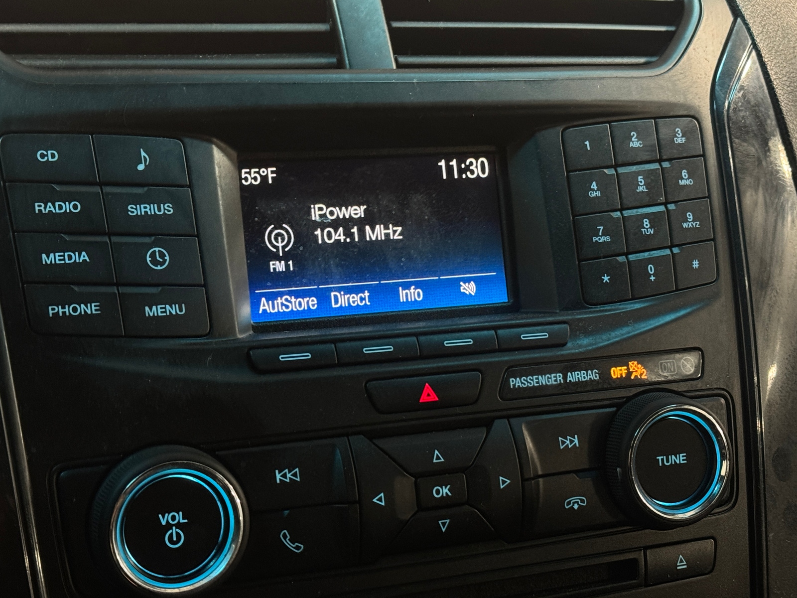 Thumbnail: 2017 Ford Explorer - 4