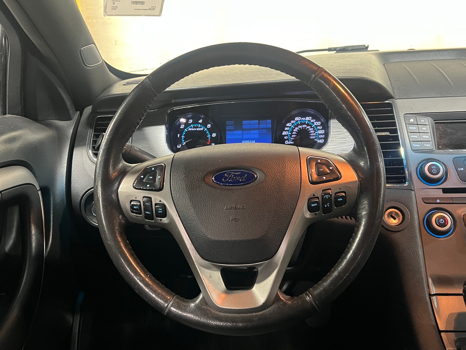 Thumbnail: 2015 Ford Taurus - 5