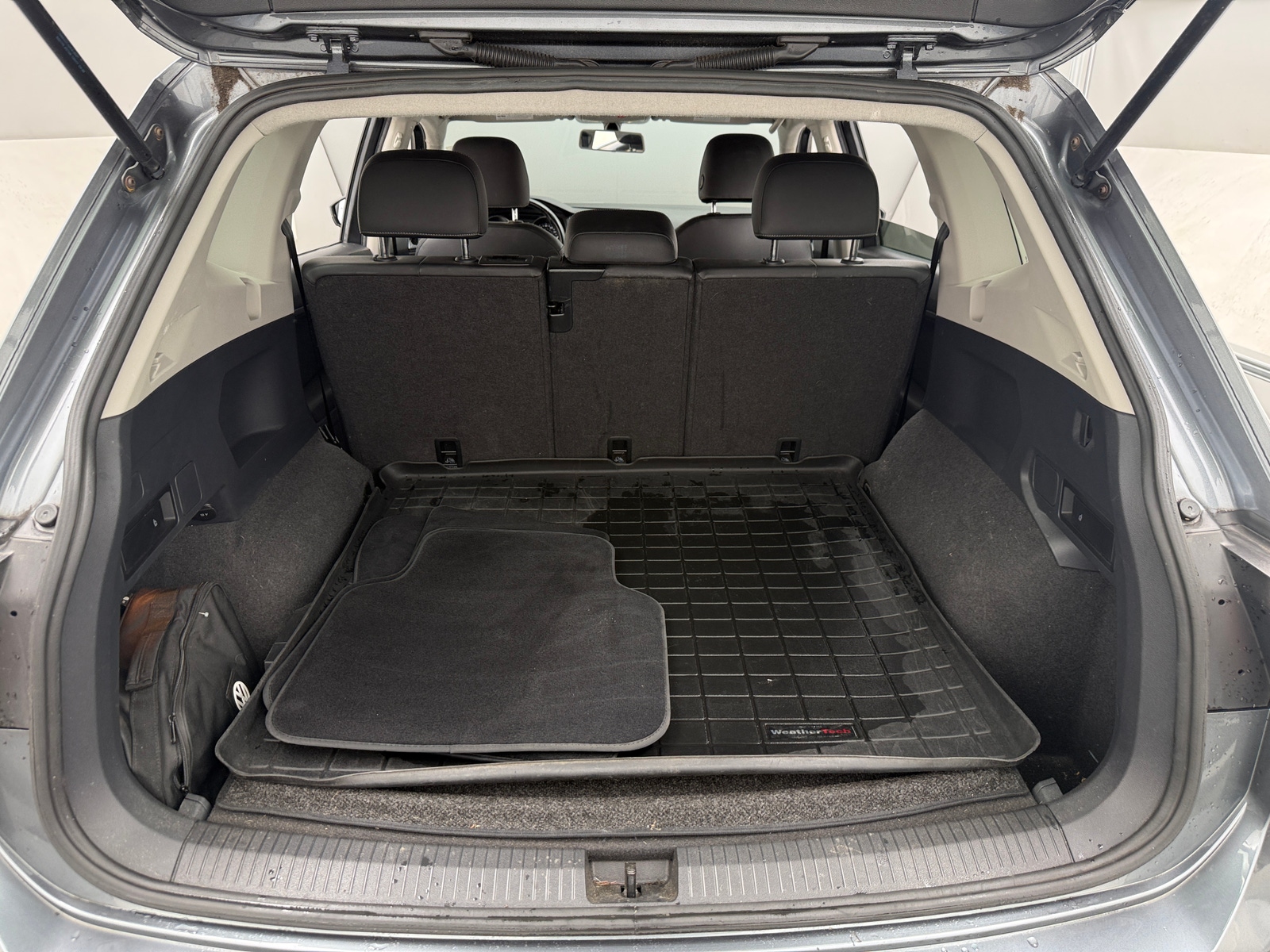 Thumbnail: 2018 Volkswagen Tiguan - 6