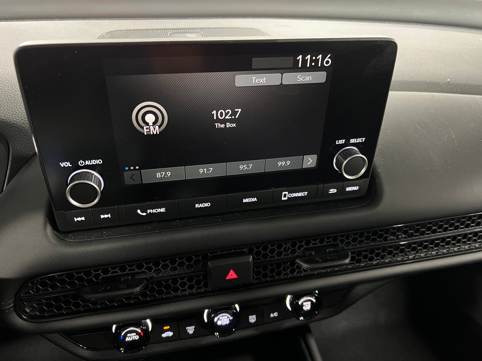 Thumbnail: 2025 Honda HR-V - 4