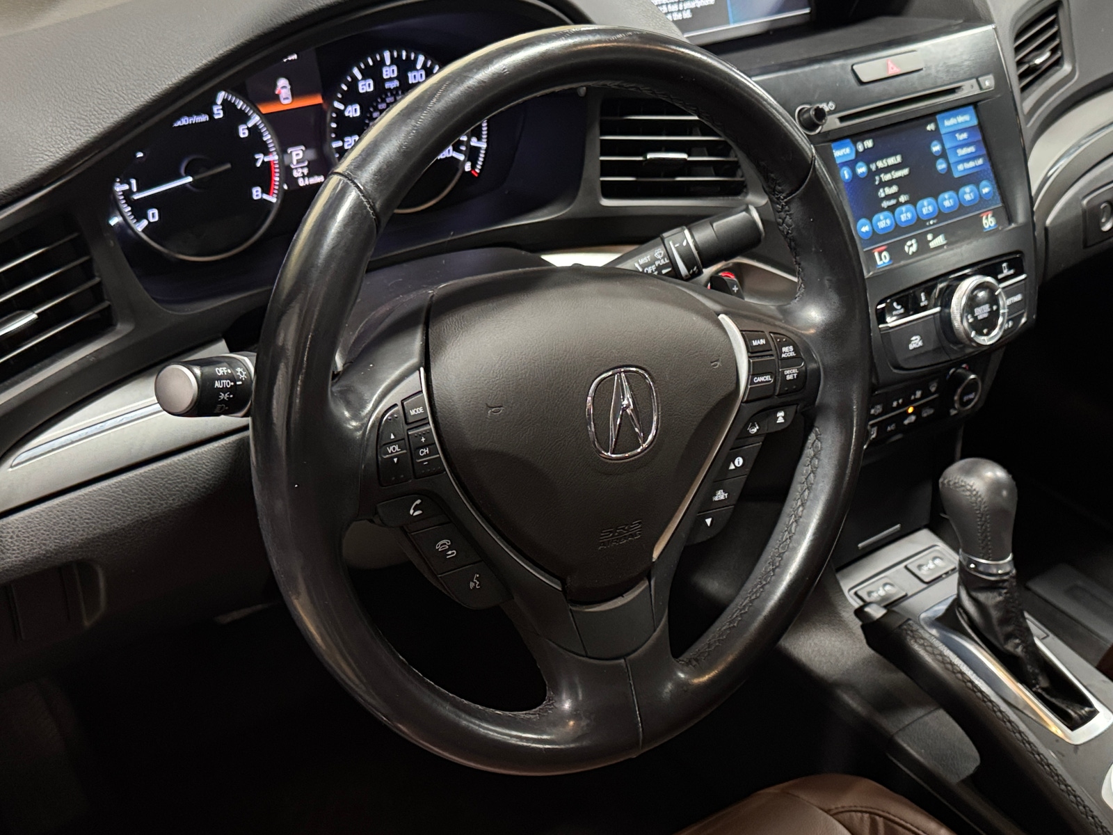 Thumbnail: 2019 Acura ILX - 4