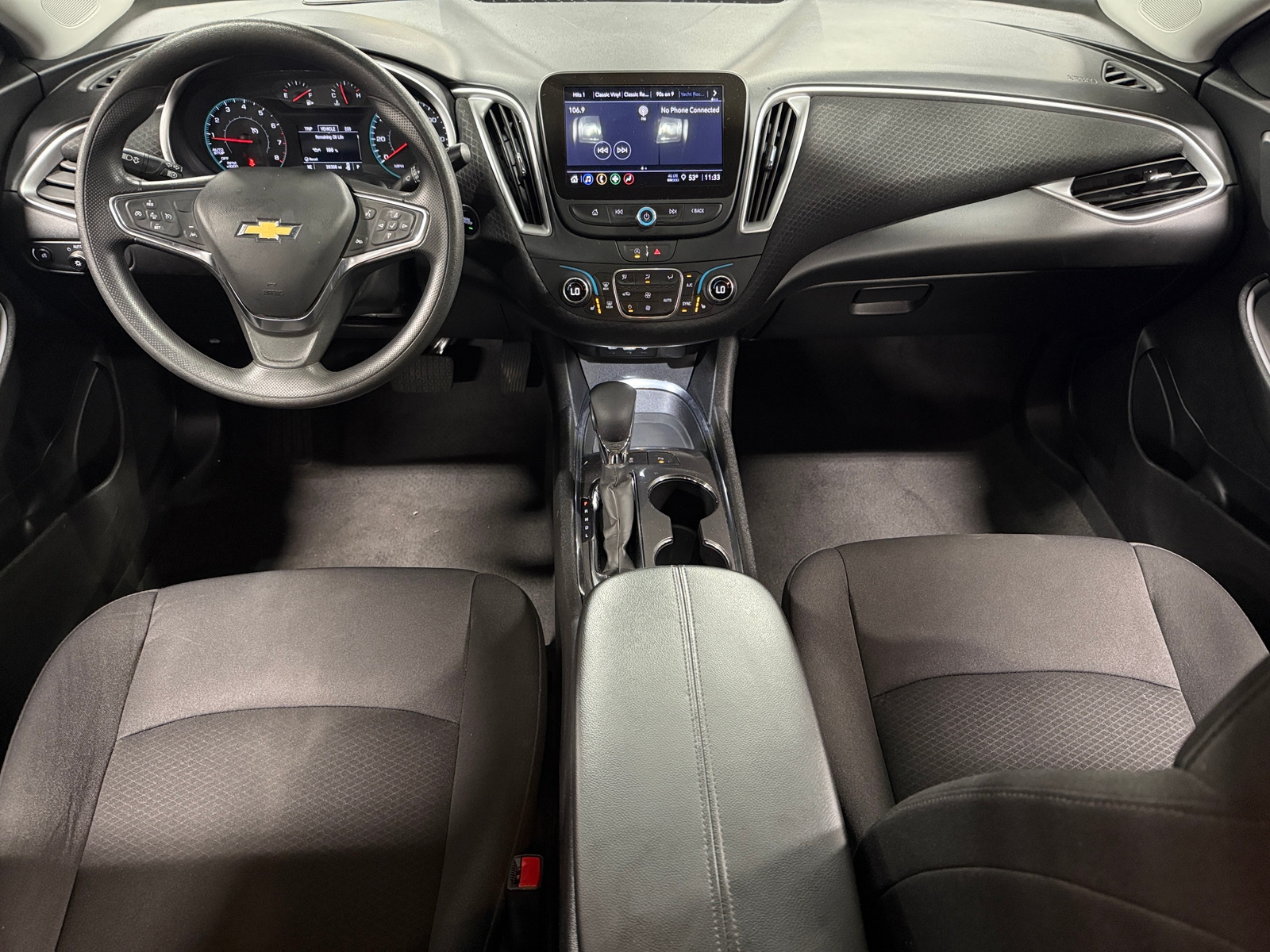 Thumbnail: 2024 Chevrolet Malibu - 3