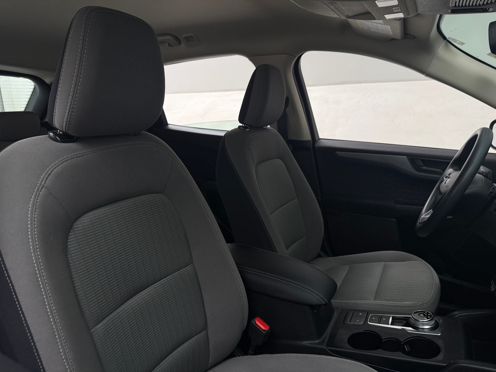 Thumbnail: 2020 Ford Escape - 2