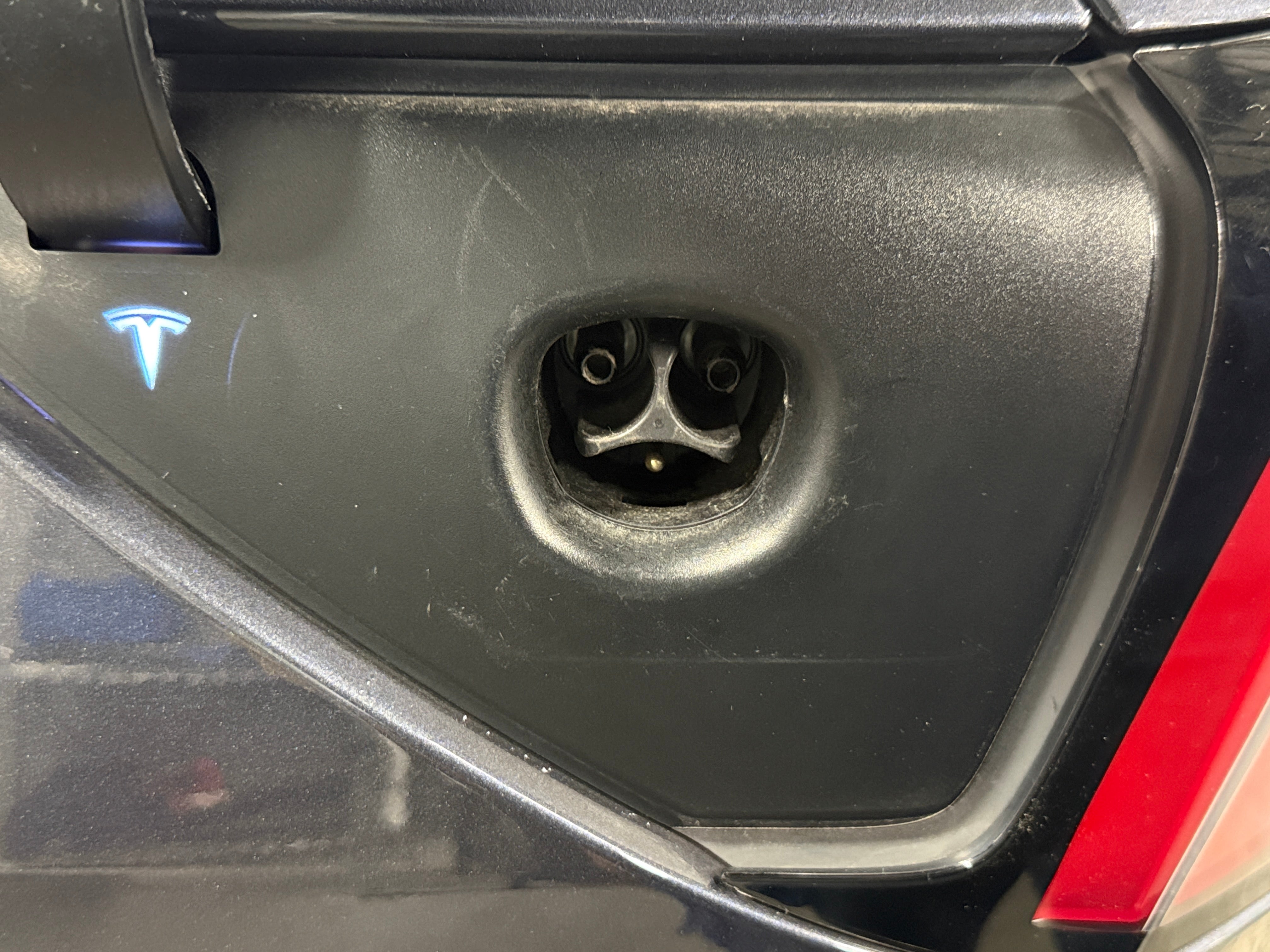 Used 2022 Tesla Model Y Performance with VIN 7SAYGDEF9NF466931 for sale in Oak Creek, WI