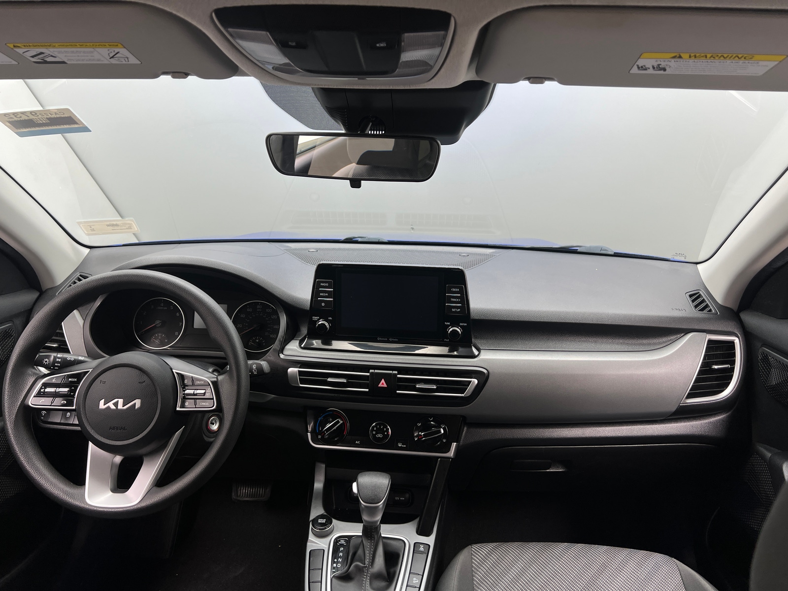 Thumbnail: 2023 Kia Seltos - 3