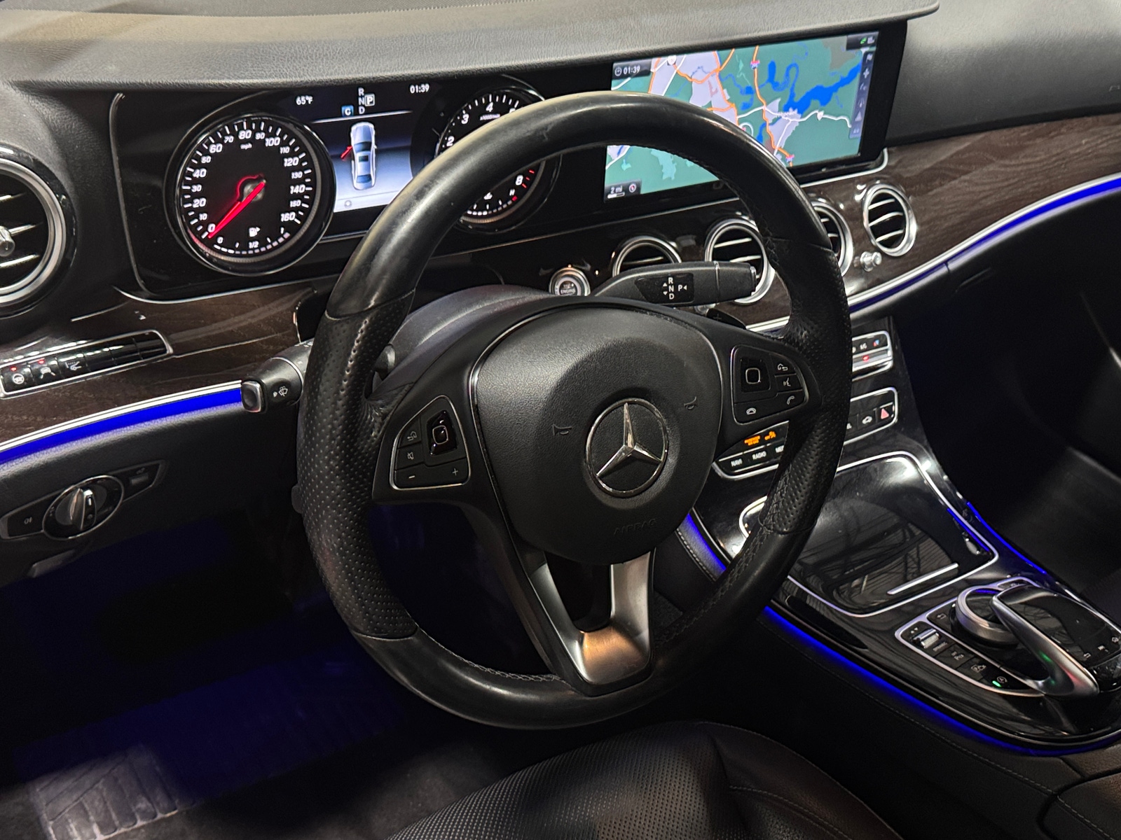 Thumbnail: 2017 Mercedes-Benz E-Class - 4