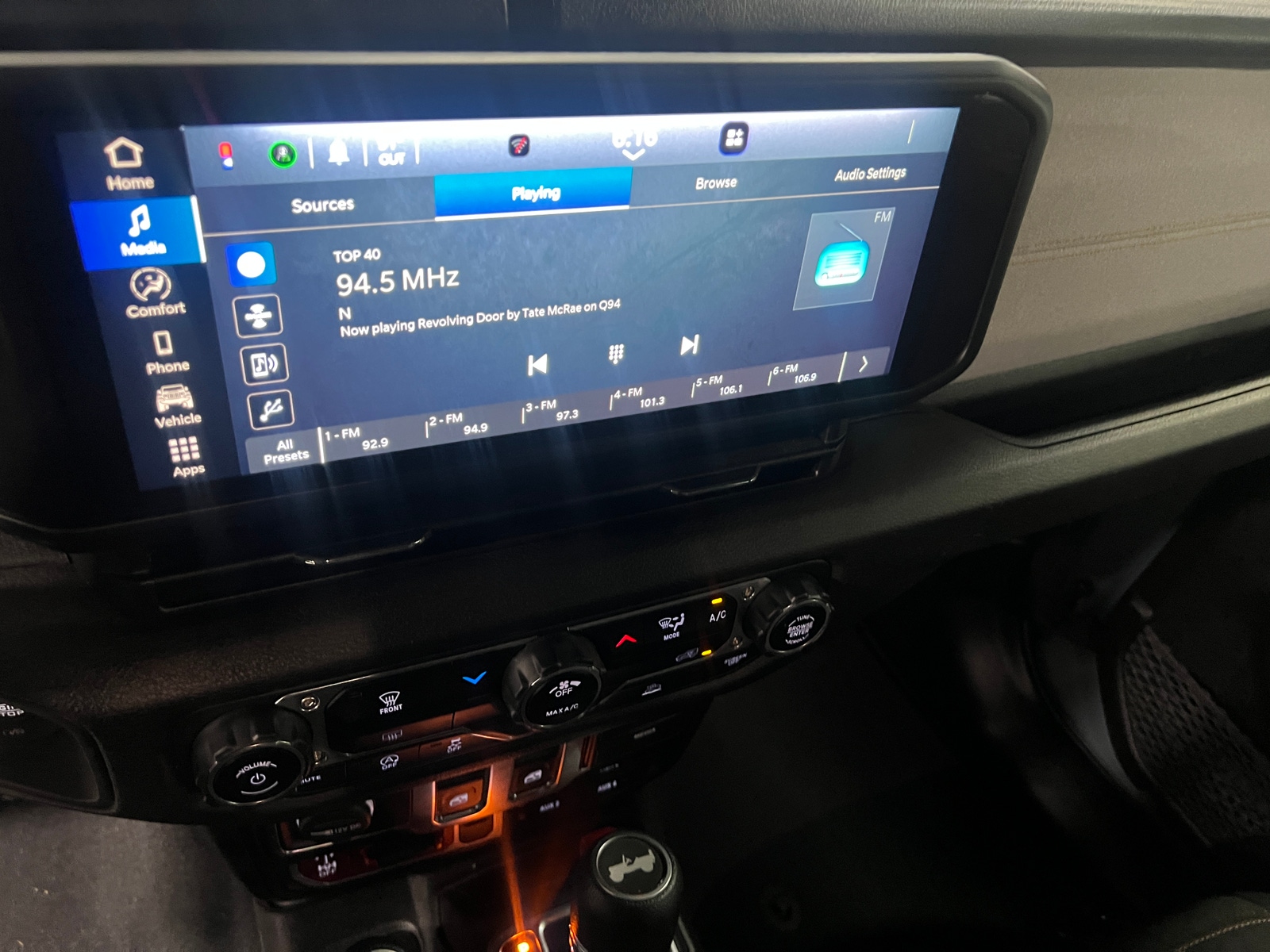 Thumbnail: 2024 Jeep Wrangler - 4