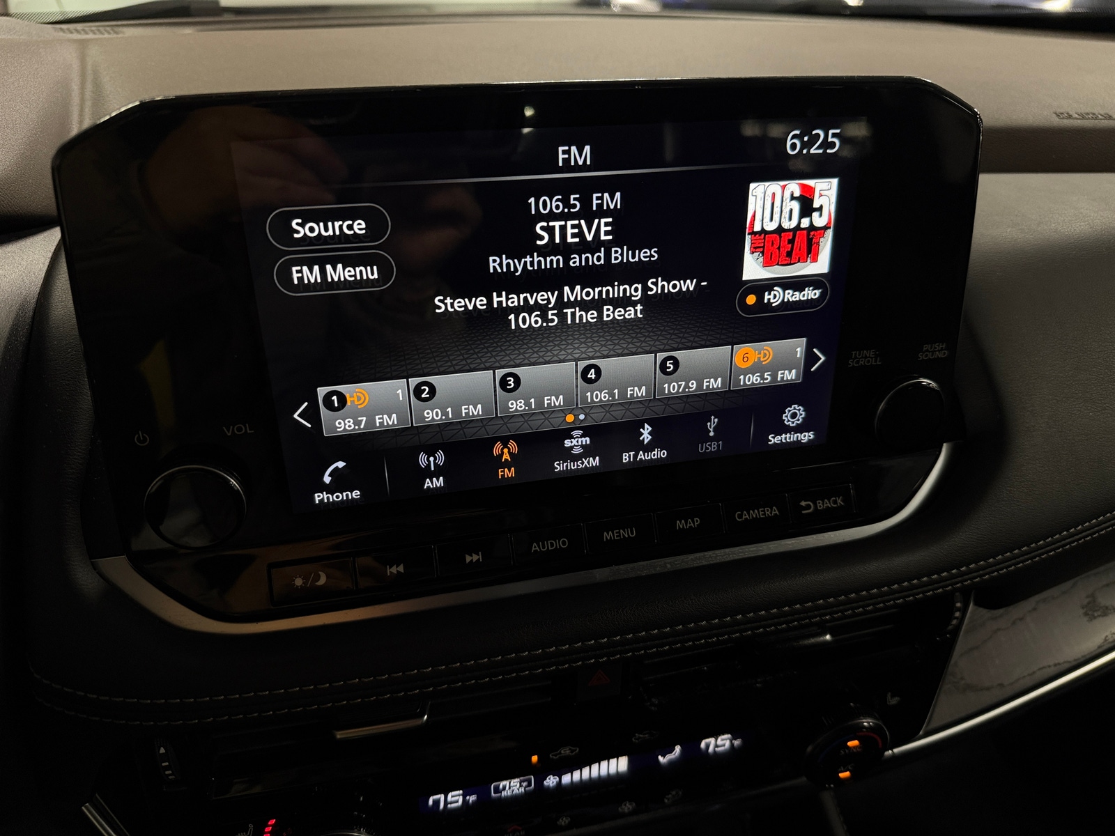 Thumbnail: 2021 Nissan Rogue - 3