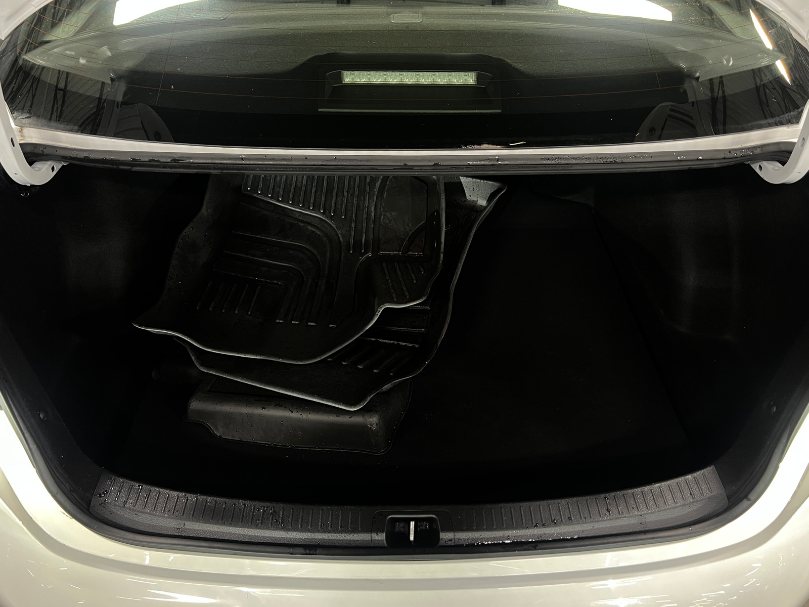 Thumbnail: 2023 Toyota Corolla - 7