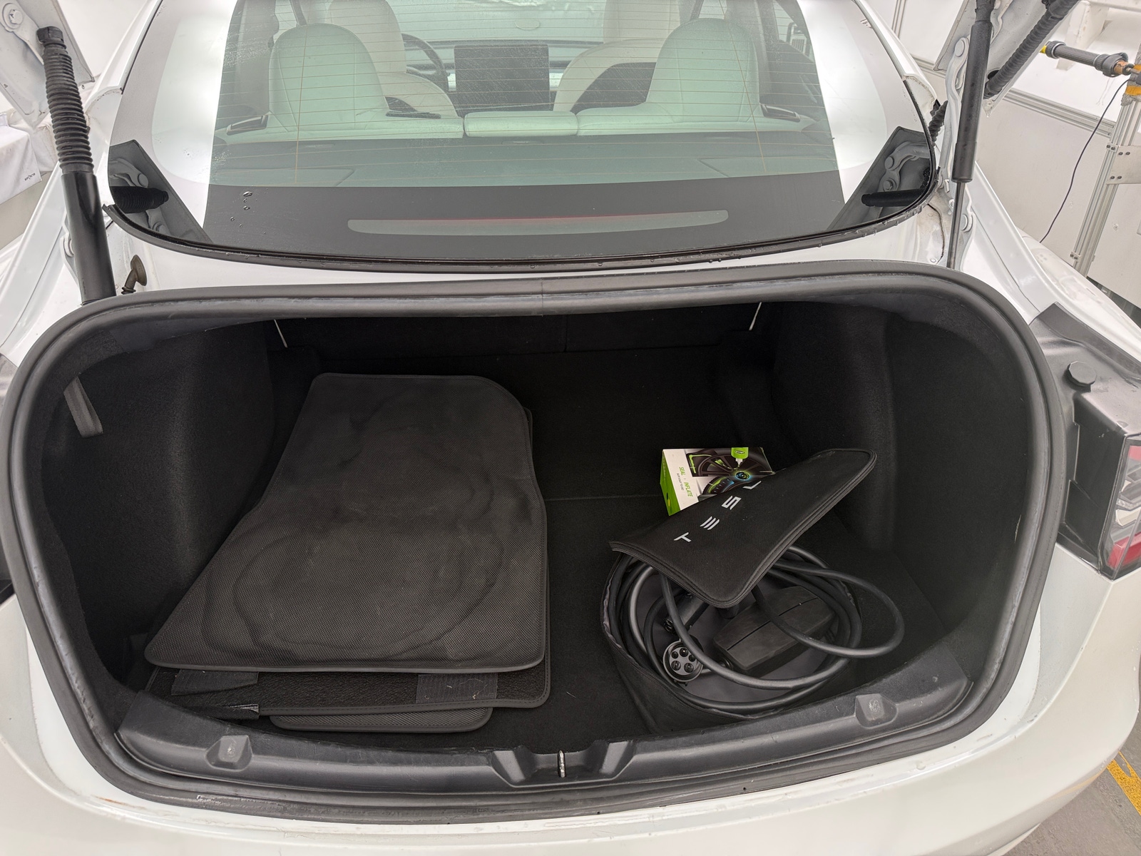 Thumbnail: 2021 Tesla Model 3 - 6