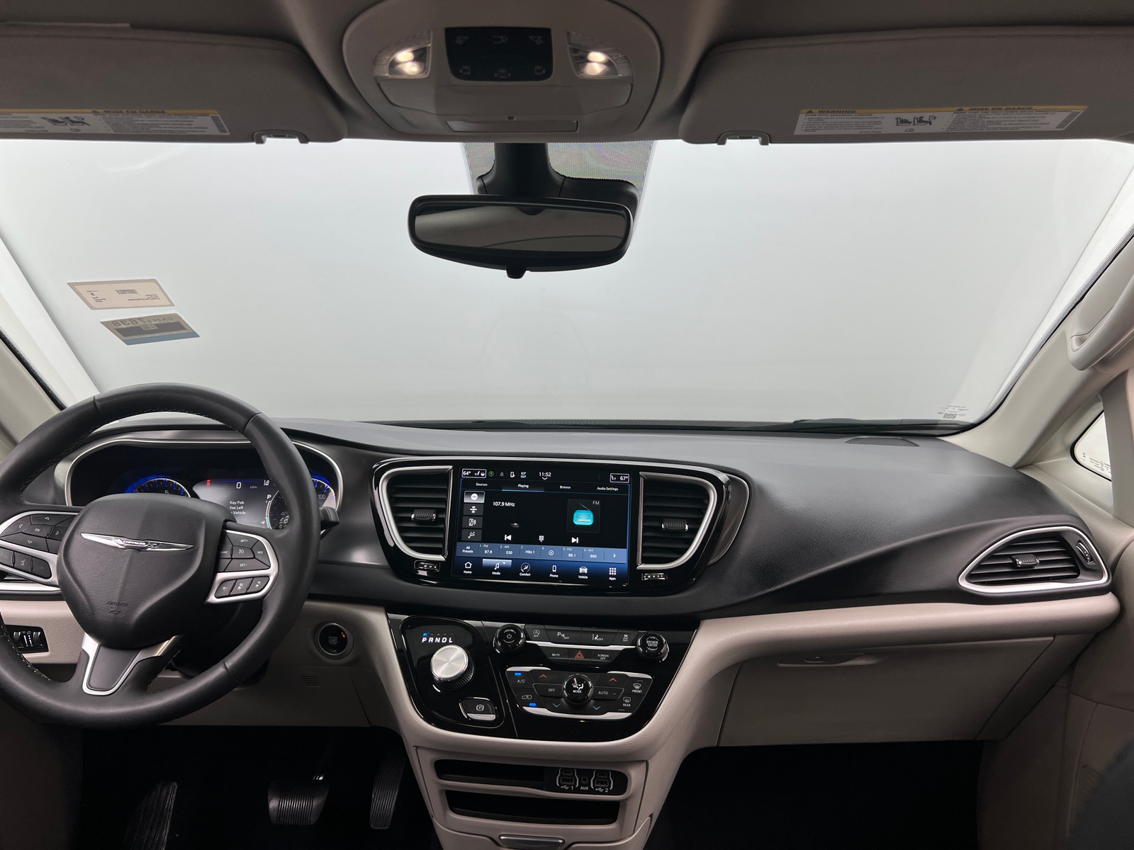 Thumbnail: 2023 Chrysler Pacifica - 2