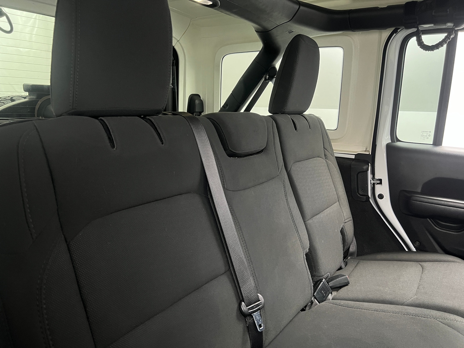 Thumbnail: 2020 Jeep Wrangler - 6