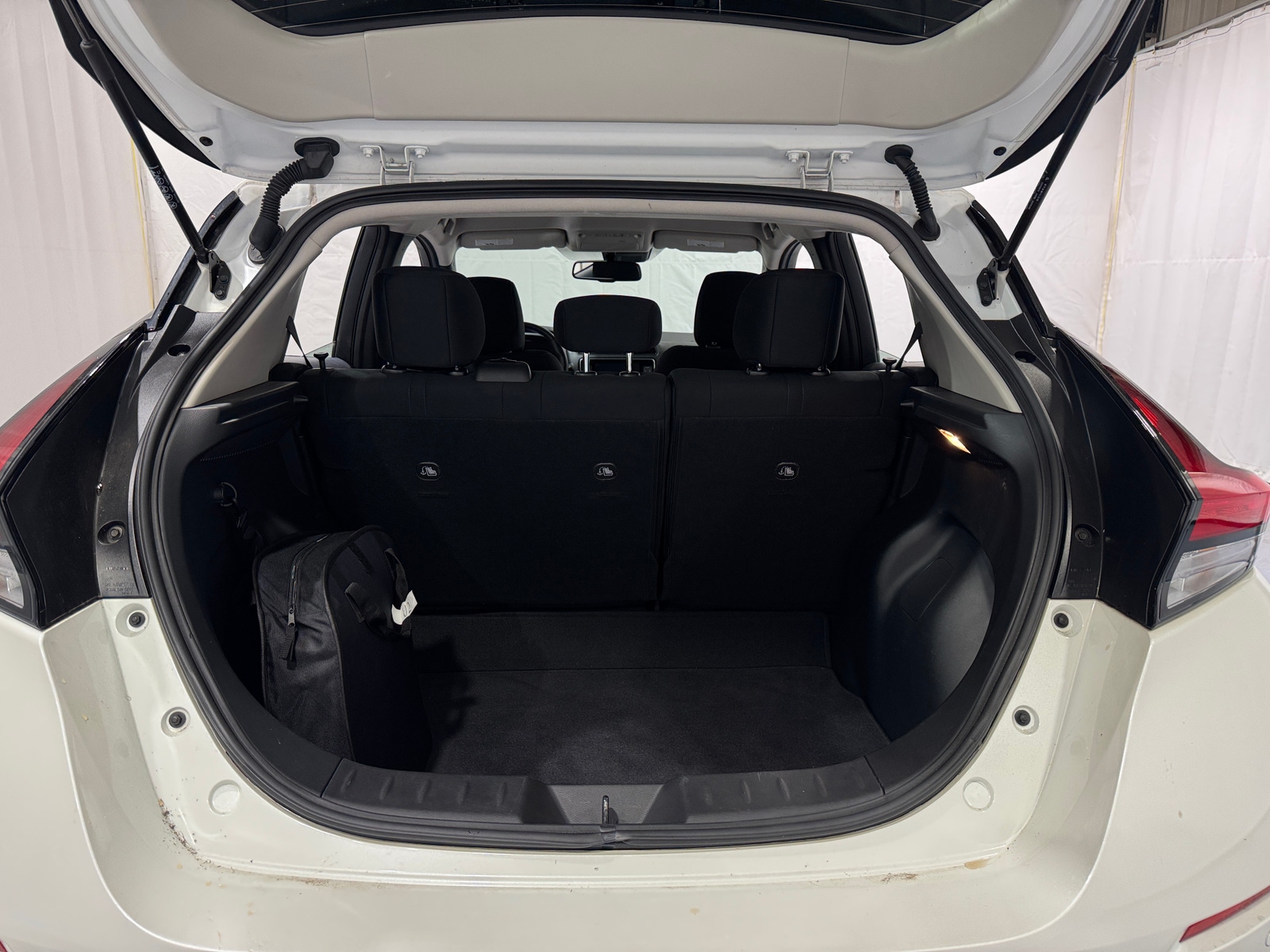 Thumbnail: 2024 Nissan Leaf - 7