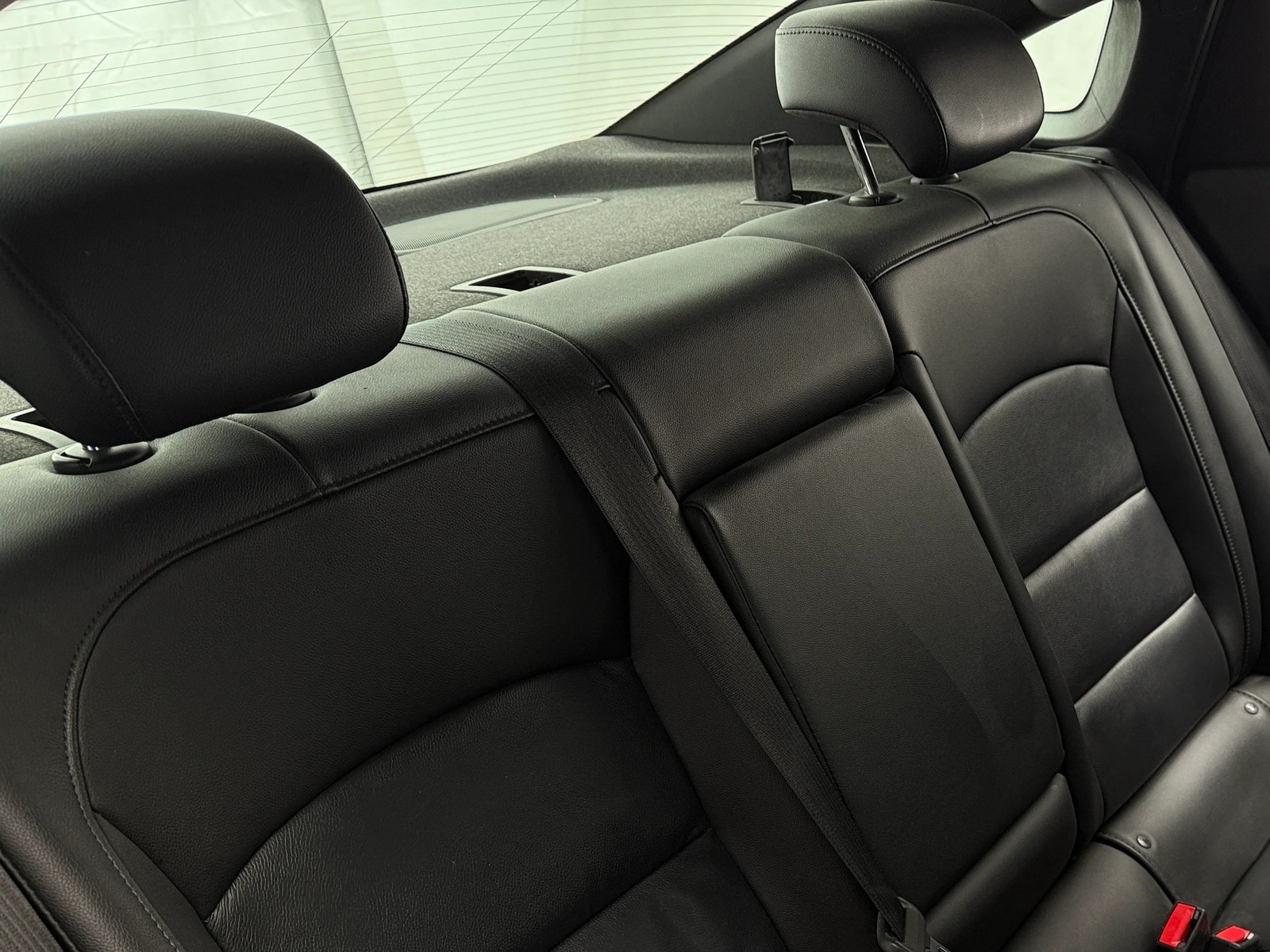 Thumbnail: 2018 Chevrolet Malibu - 5