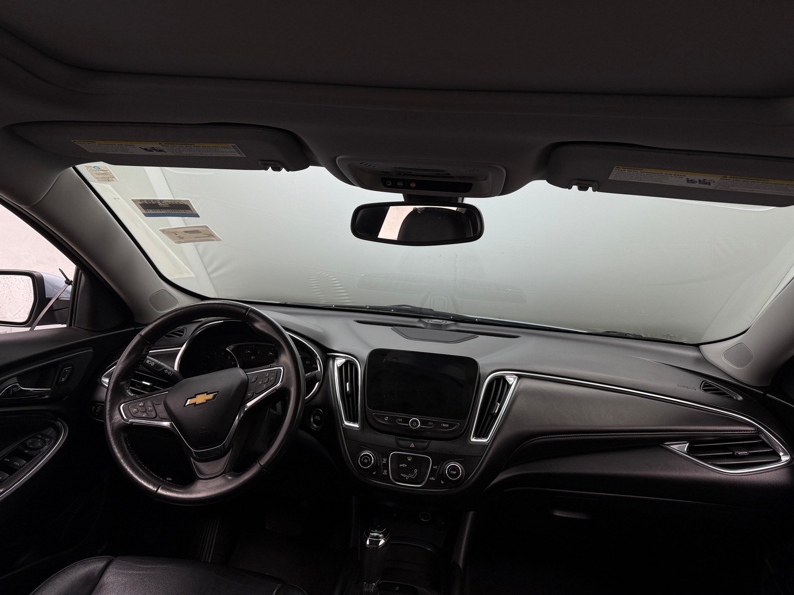 Thumbnail: 2018 Chevrolet Malibu - 2